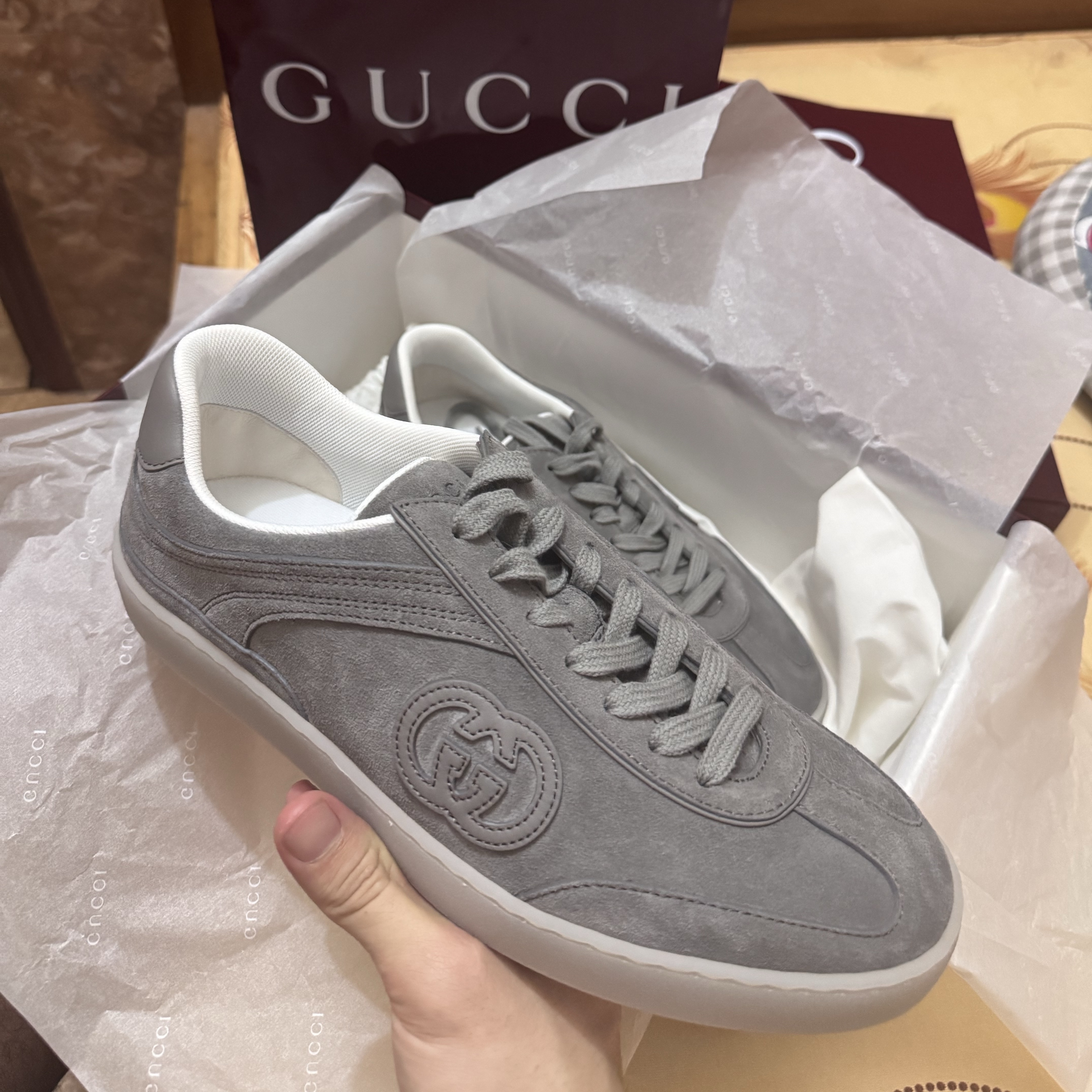 Gucci G75 Sneakers Gray 착용 스타일