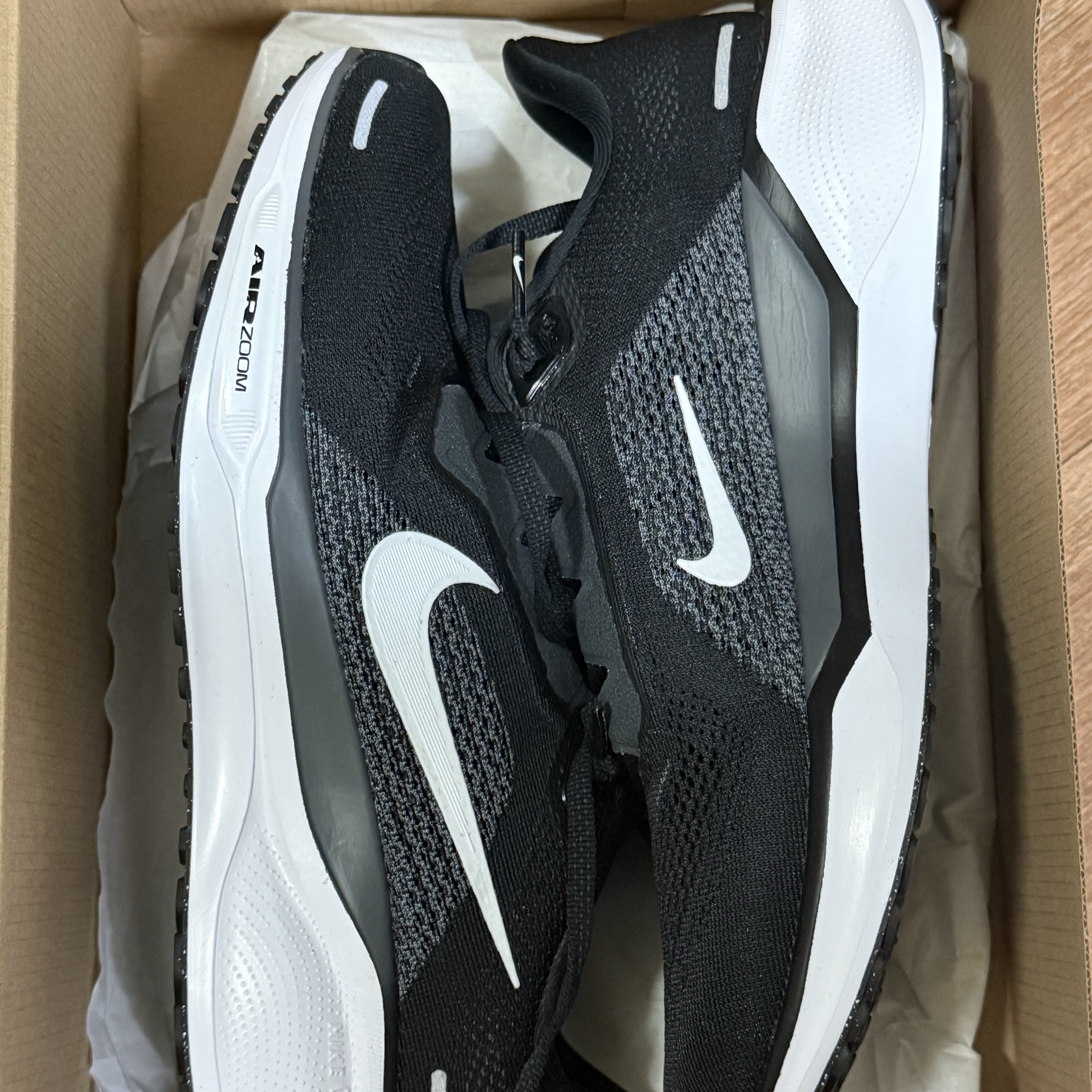 Nike Air Zoom Pegasus 41 Black Anthracite 착용 스타일