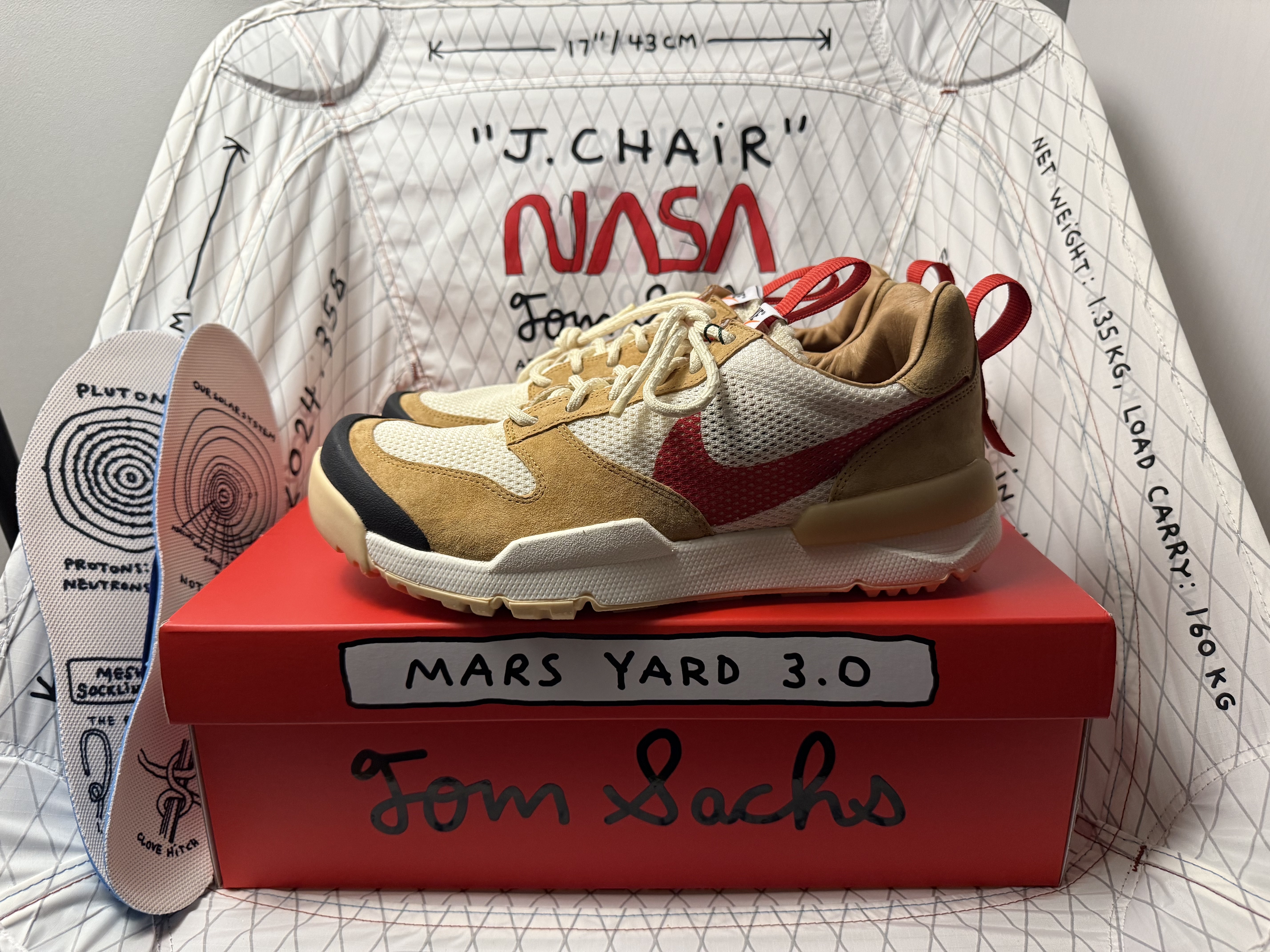 Nike x Tom Sachs Mars Yard Shoe 3.0 Space Camp 착용 스타일 - 1