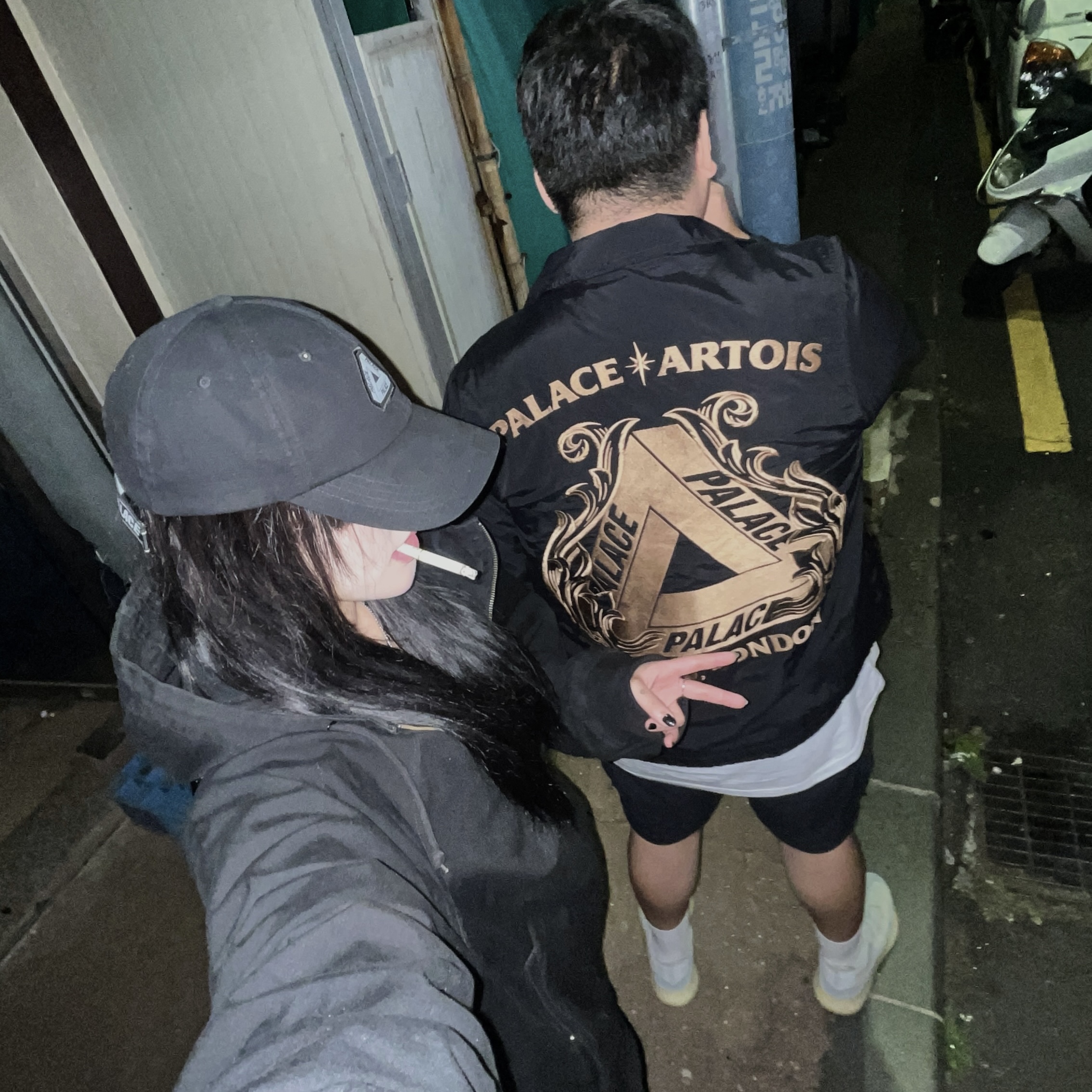 Palace x Stella Artois Coach Jacket Black - 21FW, Nike ACG Smith Summit Cargo Pants Black Anthracite - Asia 착용 스타일 - 2