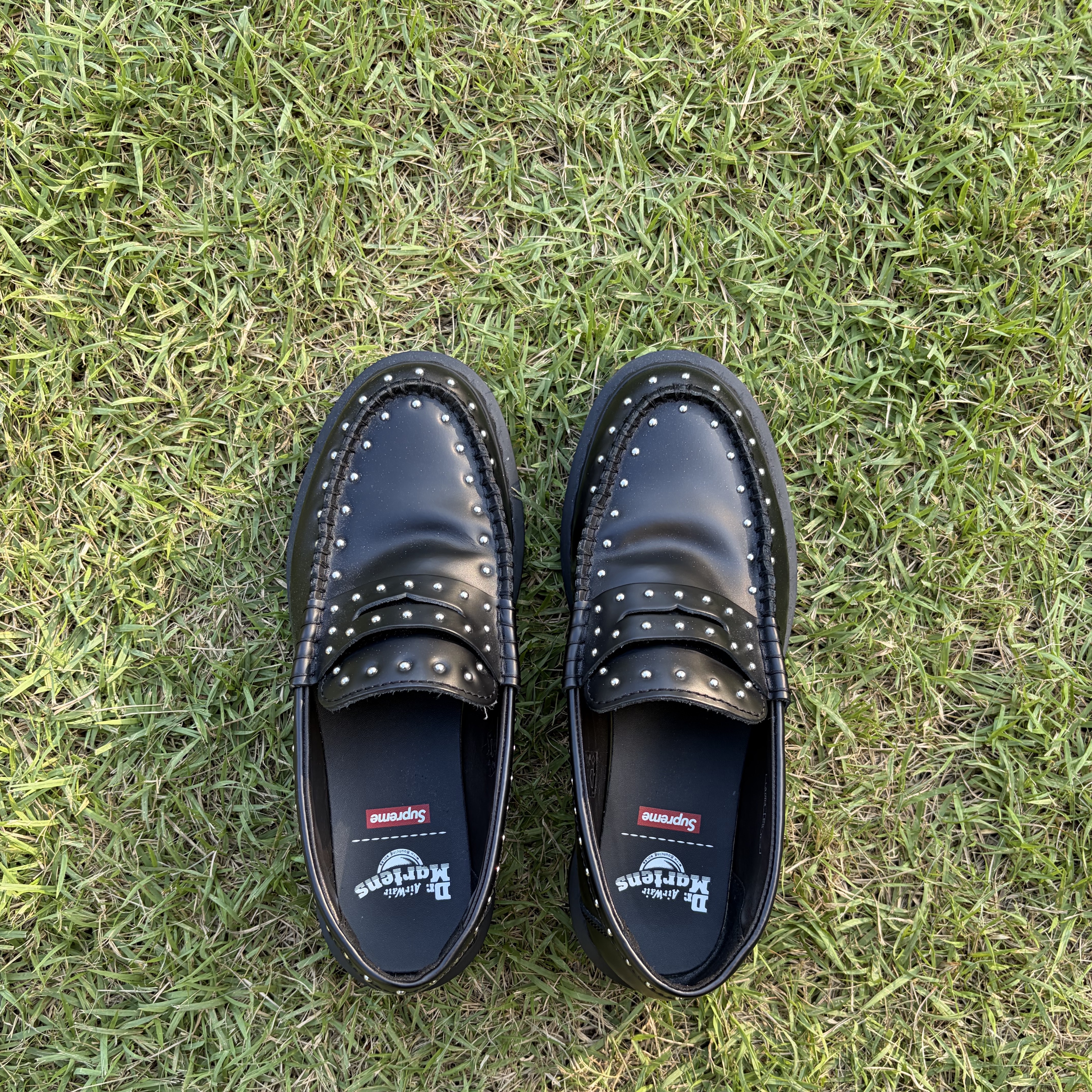CDG '84-85 Staff Blouson Black, Dr. Martens x Supreme Studded Penton Loafers Black - 25SS 착용 스타일 - 2