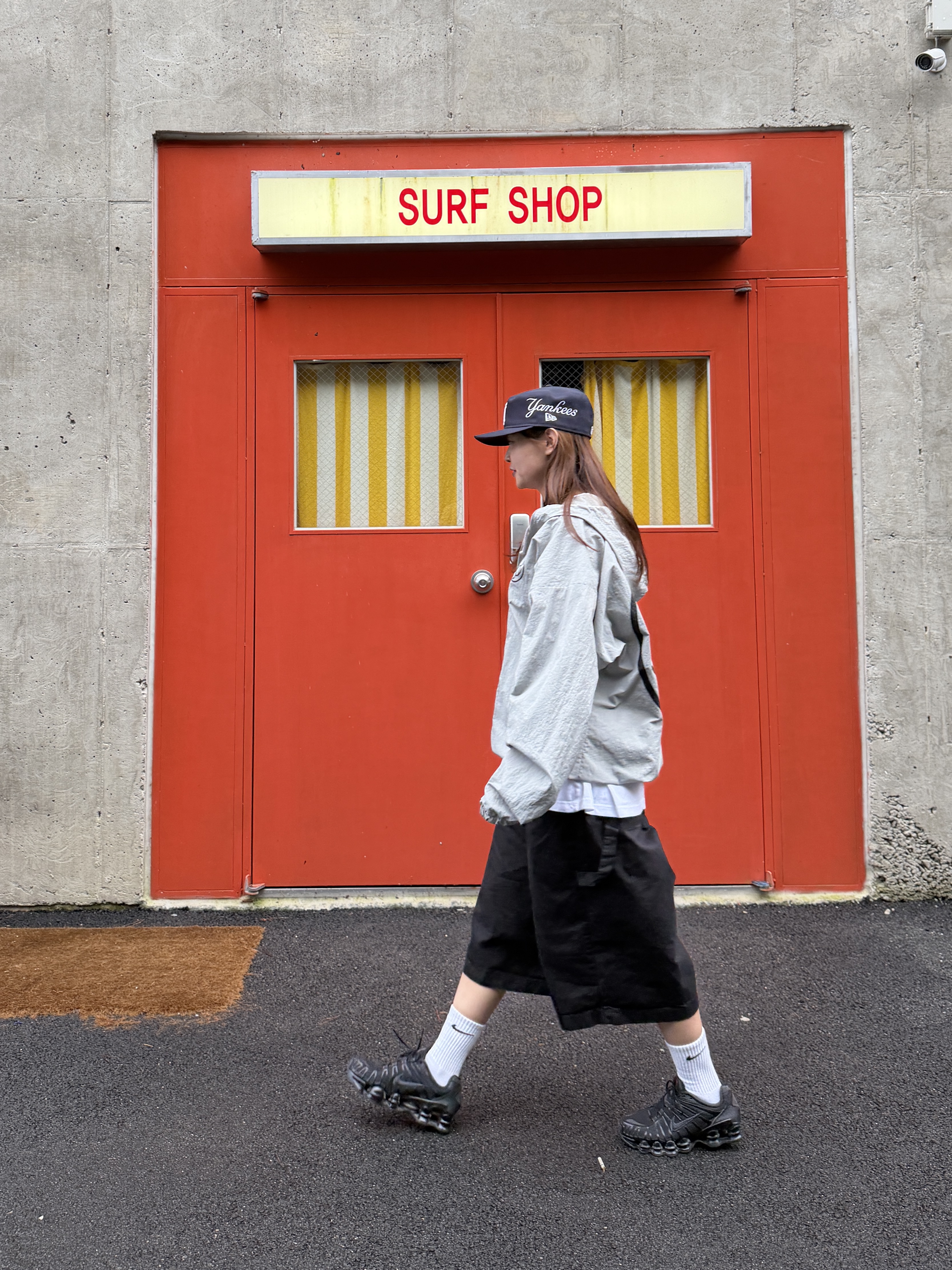 Yeezy x Gosha Rubchinskiy Vulture WB-01 Jacket Mocha, New Era MLB New York Yankees Pillbox Series Ball Cap Navy 착용 스타일 - 8
