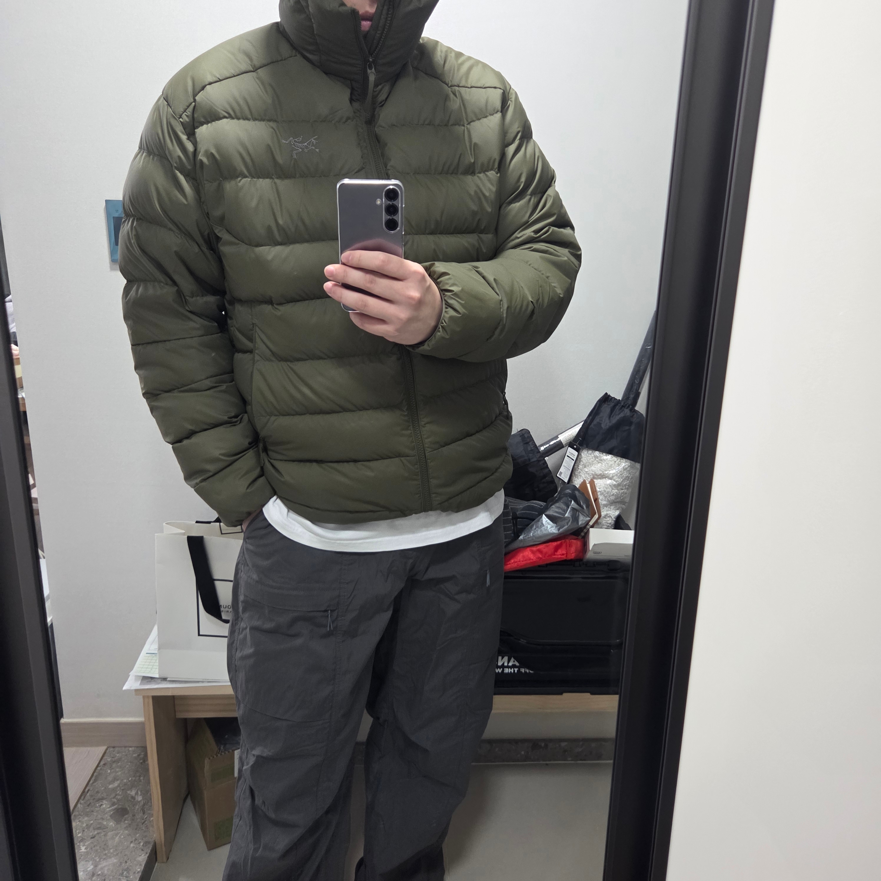 Arc'teryx Thorium Hoody Tatsu 착용 스타일