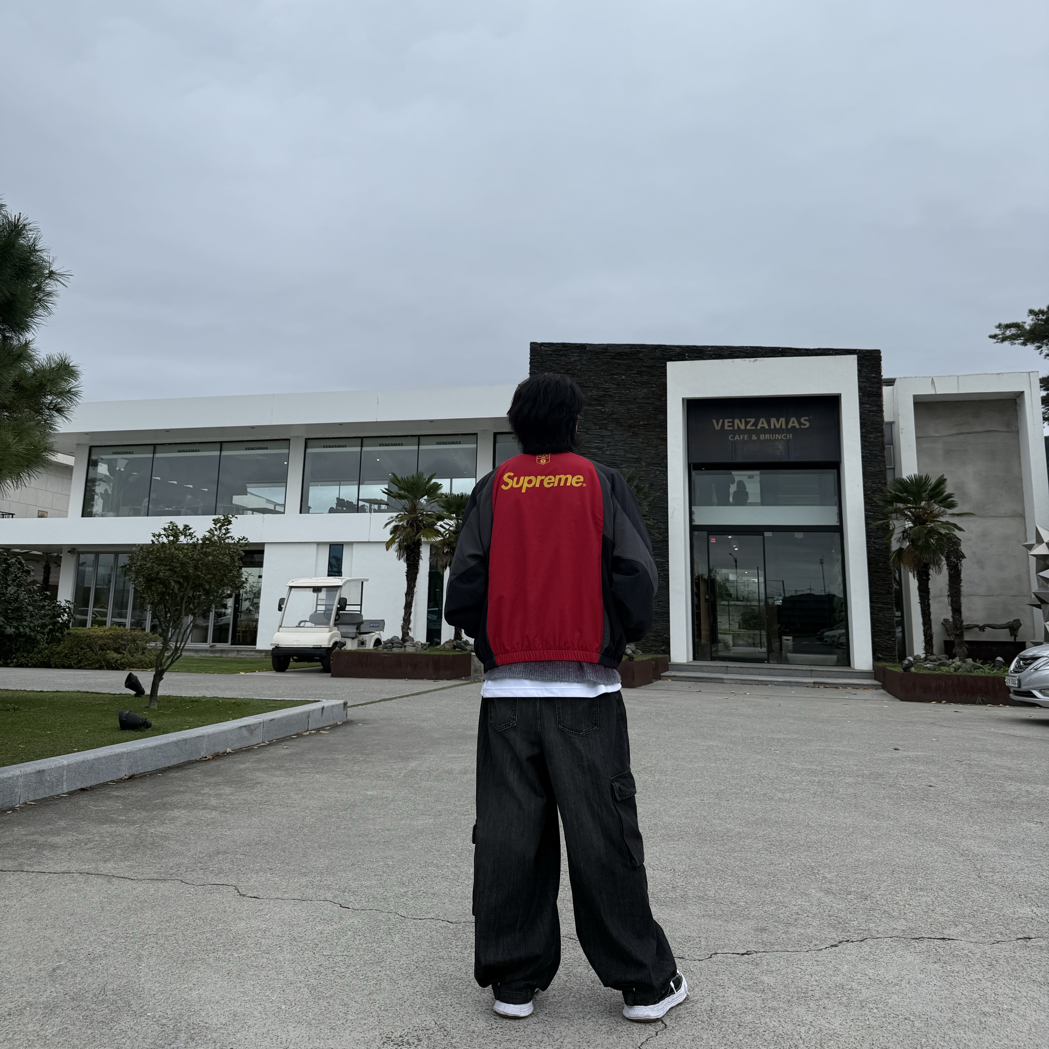 Supreme S Logo Track Jacket Black - 24FW 착용 스타일