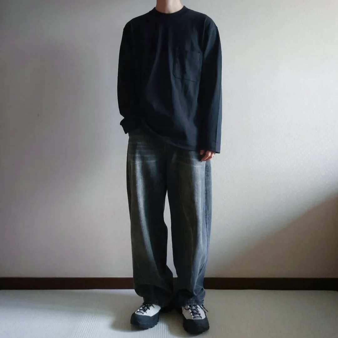 Millo Archive Reflect Curved Pants Washed Black 착용 스타일