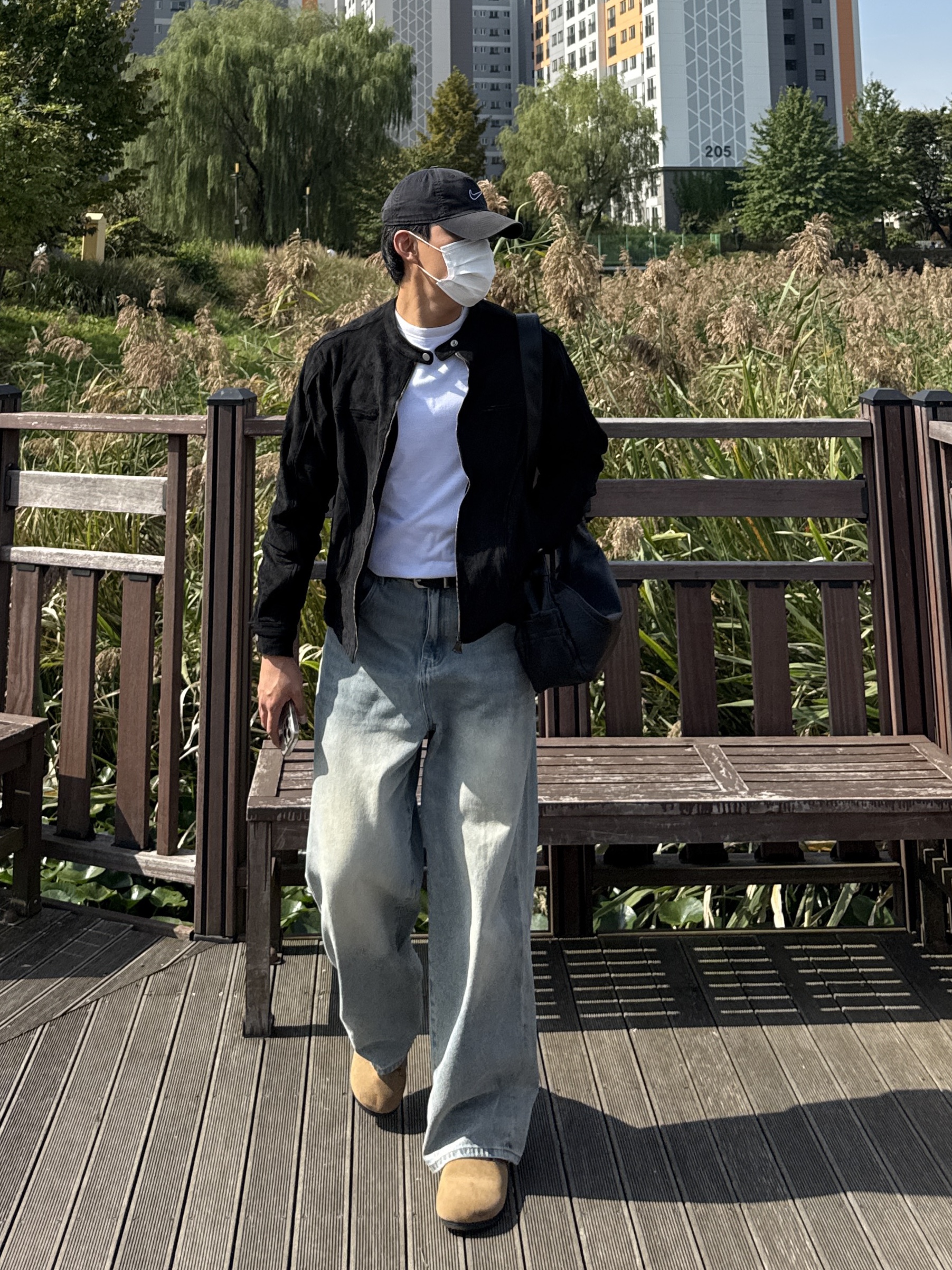 Casio LTP-V007L-9B, Nike Heritage 86 Essential Cap Black 착용 스타일 - 1