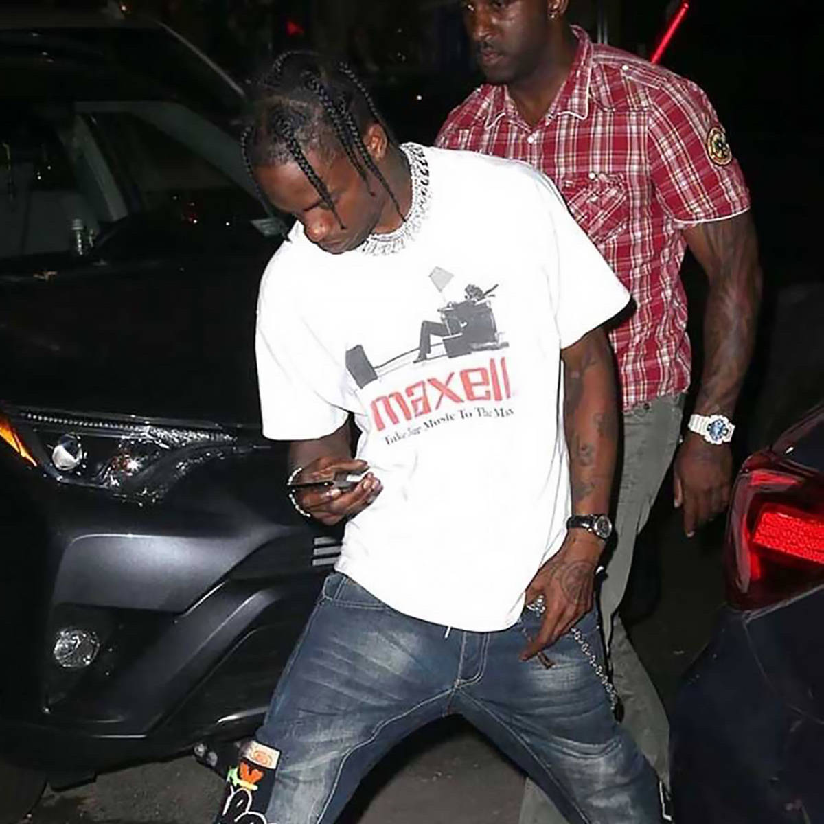 Saint Mxxxxxx Saint S/S T-Shirt White, Jordan 1 x Travis Scott Retro Low OG SP Reverse Olive 착용 스타일