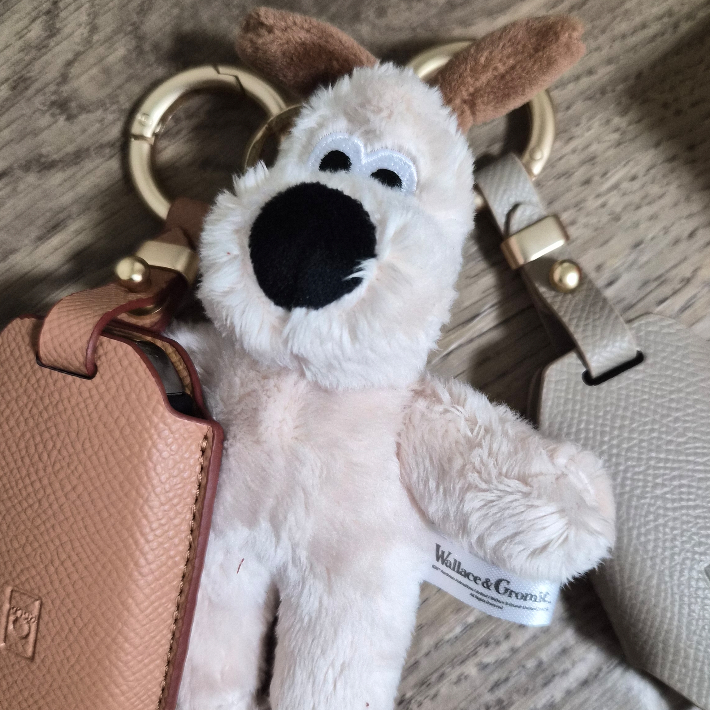 Dream C&C Wallace & Gromit Mini Keyring Plush 12cm 착용 스타일