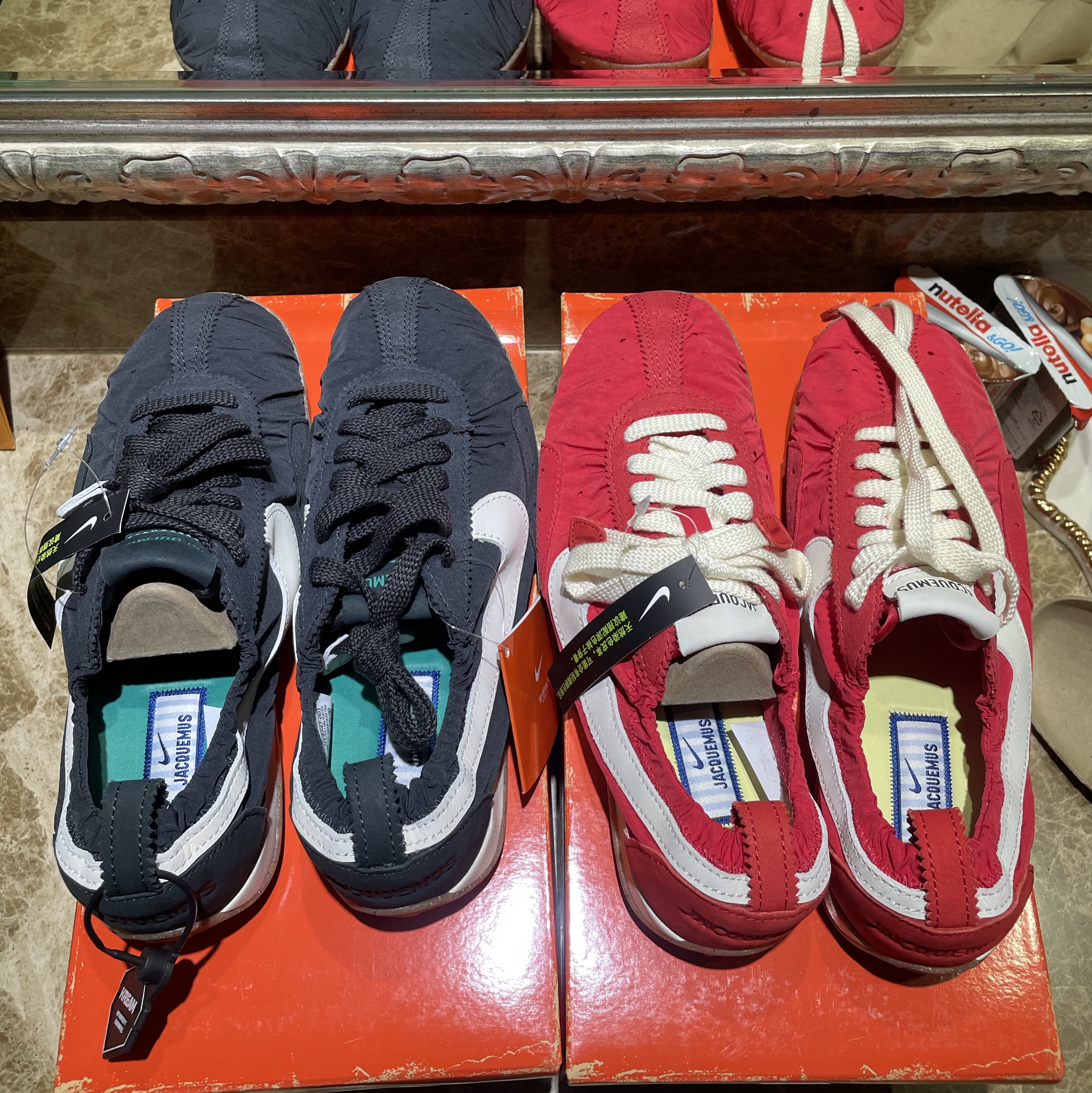 Nike x Jacquemus Moon Shoe SP University Red and Bicycle Yellow 착용 스타일 - 3