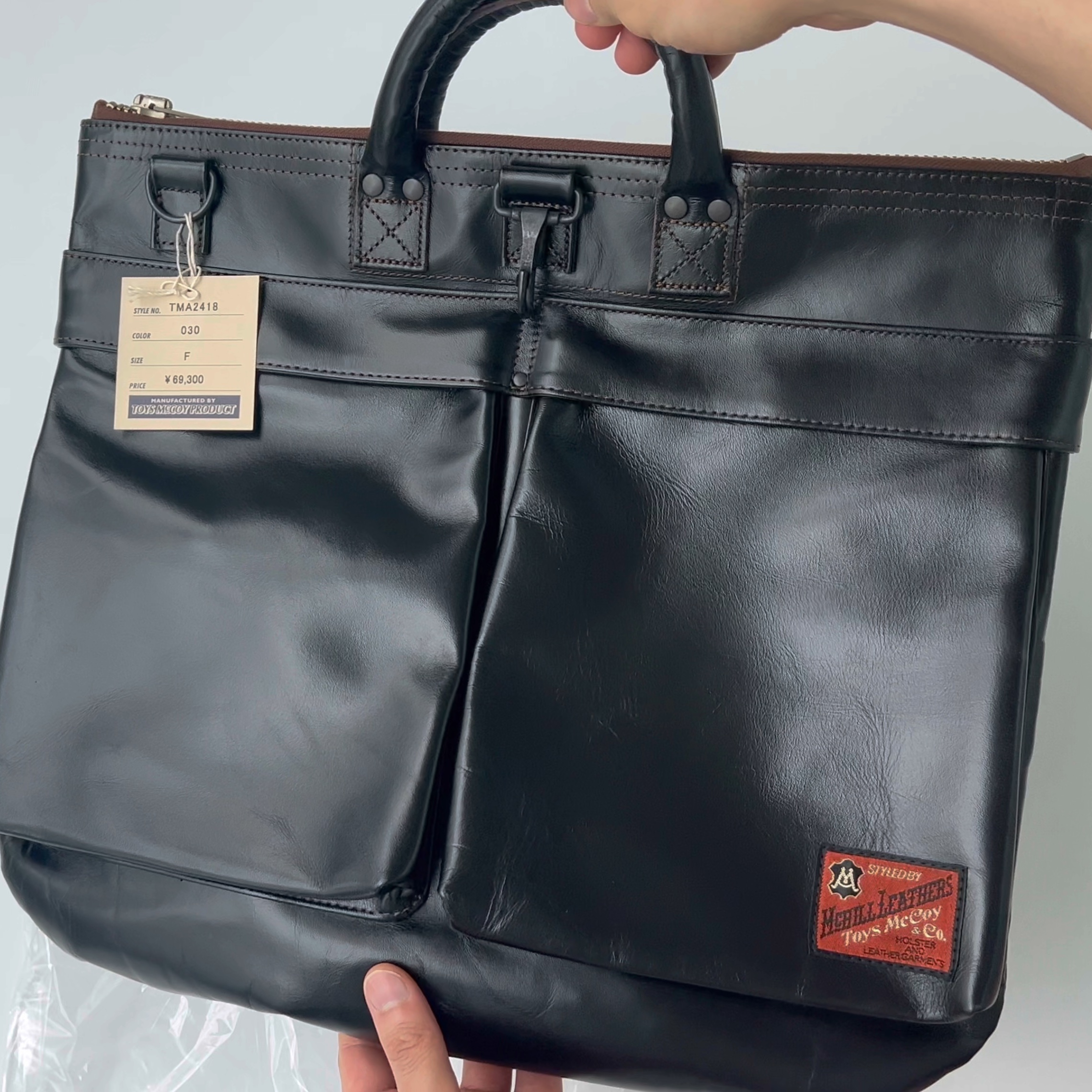 Toys Mccoy Leather Helmet Bag Black 착용 스타일 - 1