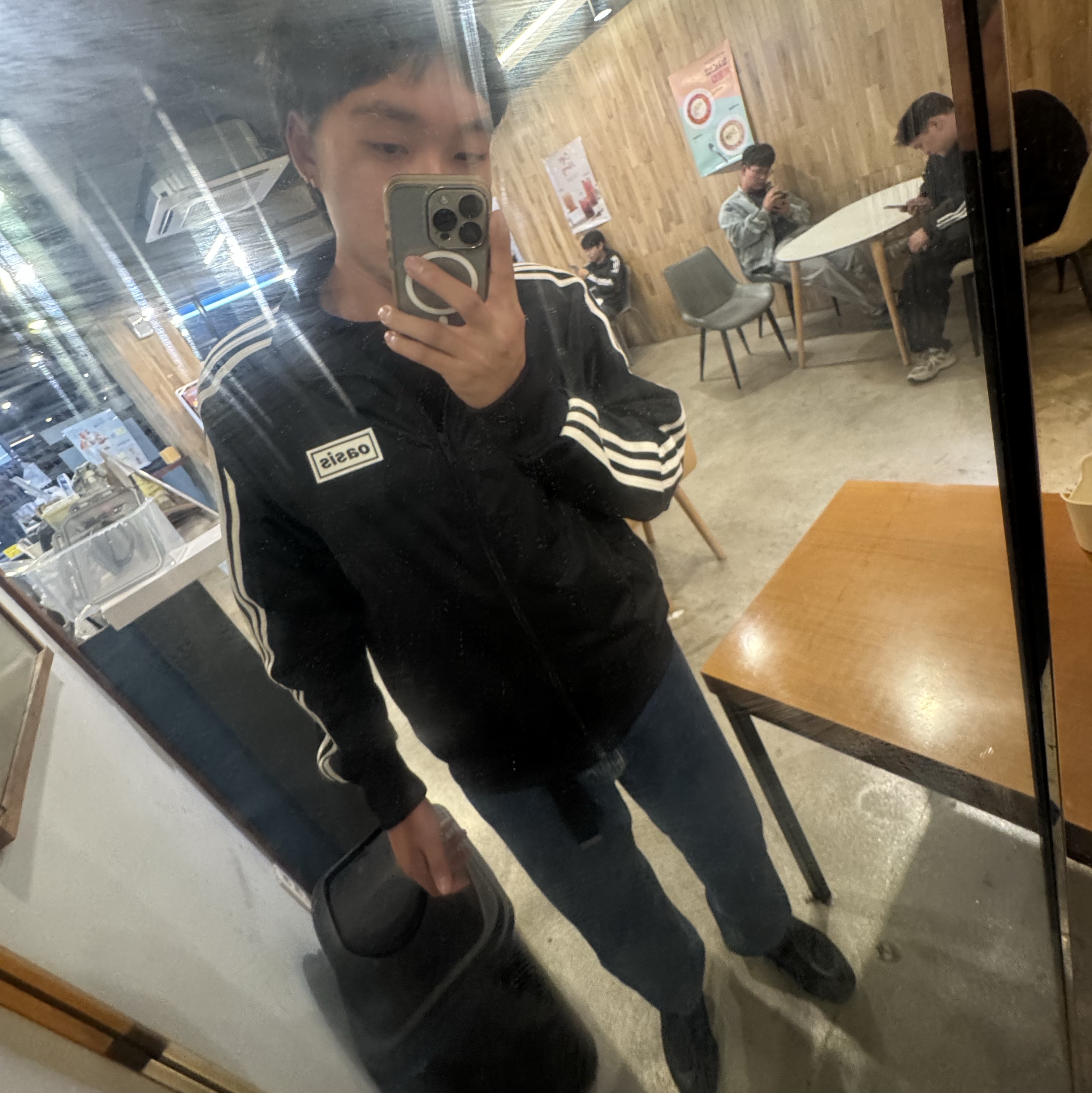 On Running x Post Archive Faction (Paf) Cloudventure Peak All Black, Adidas x Oasis Tour Firebird Track Top Black - KR Sizing 착용 스타일