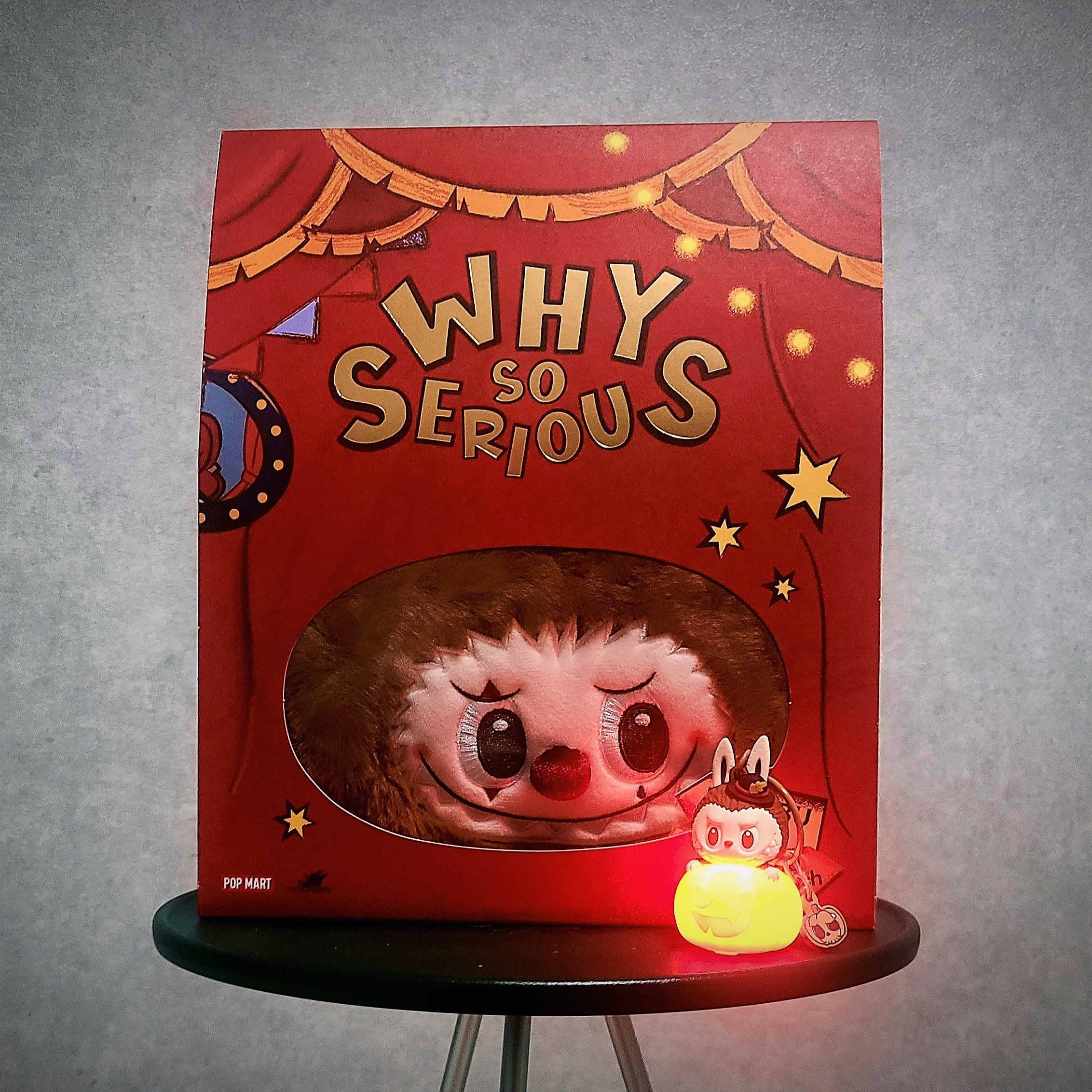 Pop Mart Labubu Why So Serious Series Labubu Candy Pouch, Pop Mart Halloween Party Series Luminous Pumpkin Keyring Labubu 착용 스타일