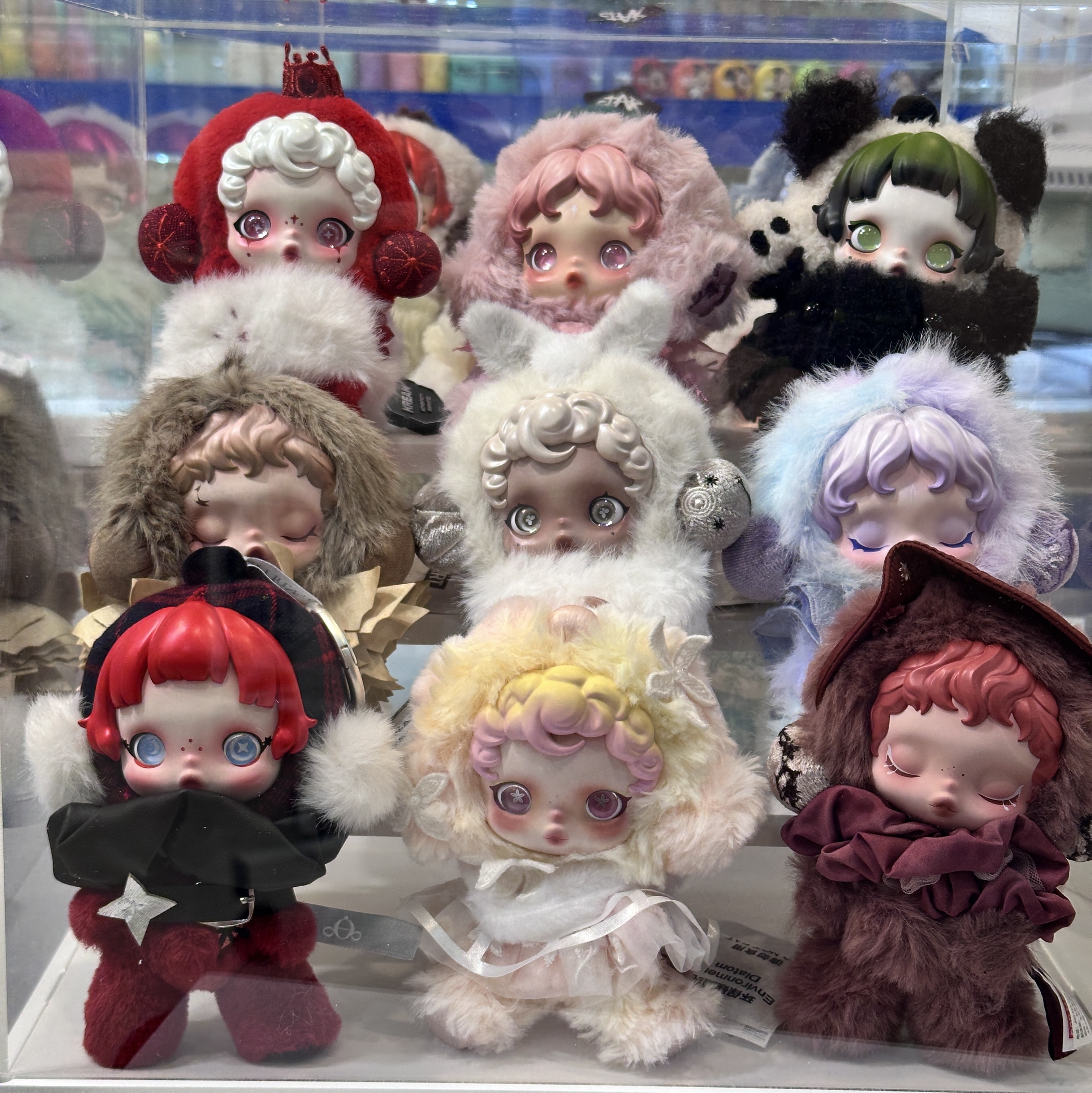 Pop Mart Skullpanda Winter Symphony Series Keyring Sealed Case (6 Blind Boxes), Pop Mart Skullpanda Winter Symphony Series Keyring Rhapsody (Opened Case) 착용 스타일 - 1