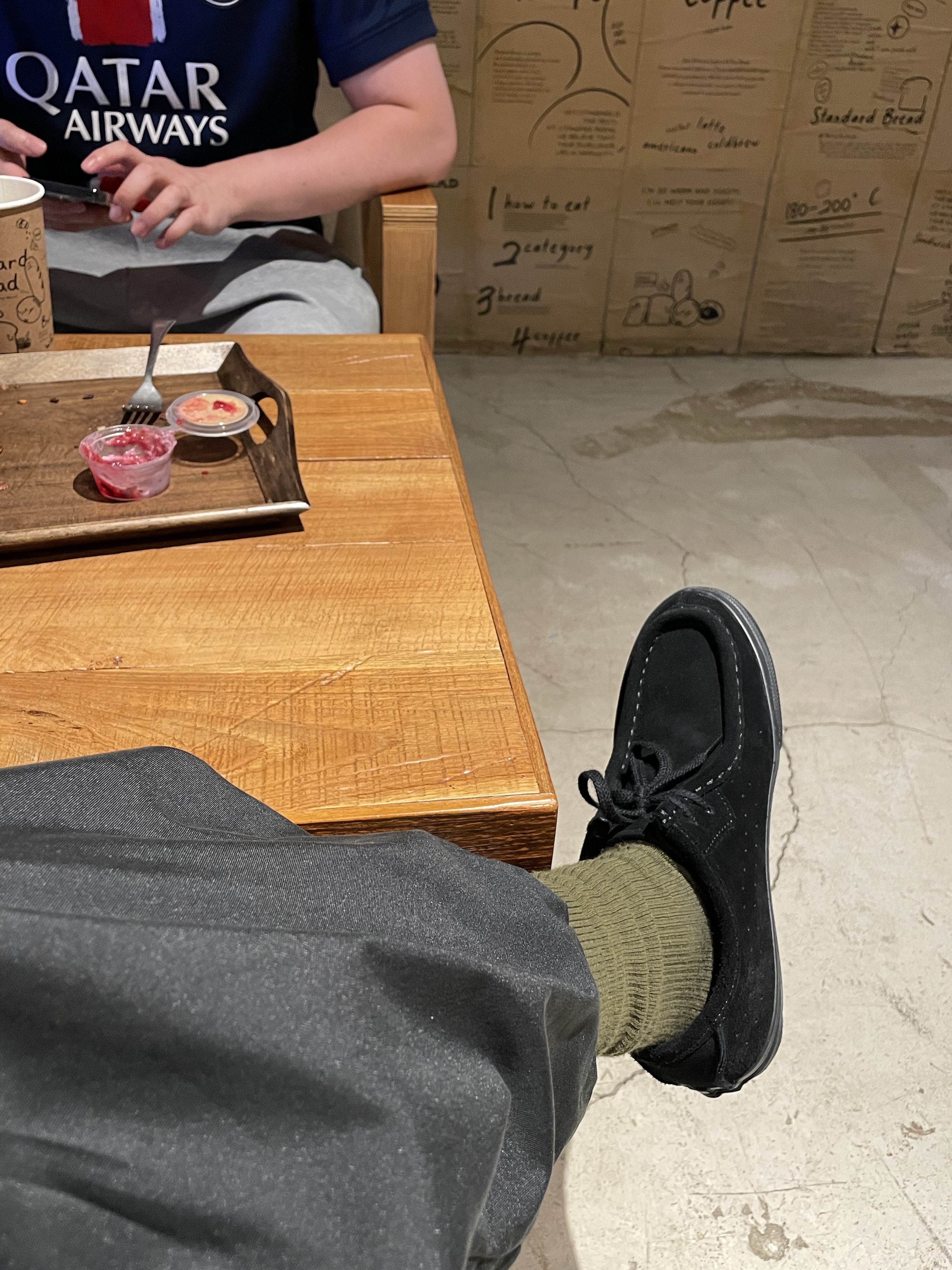 Gentle Monster x Maison Margiela MM004 Black Black, Vans Carver Low Black 착용 스타일 - 3