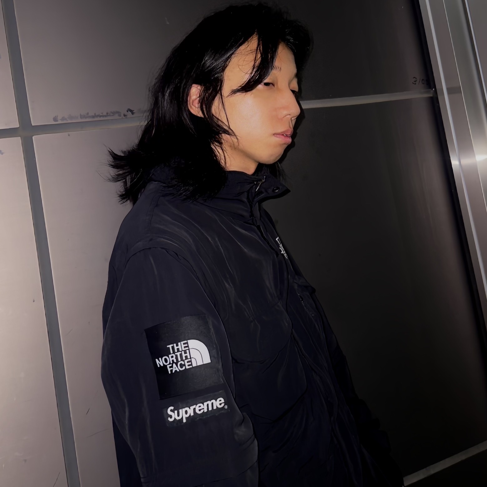 Supreme x The North Face Trekking Convertible Jacket Black - 22SS 착용 스타일 - 1