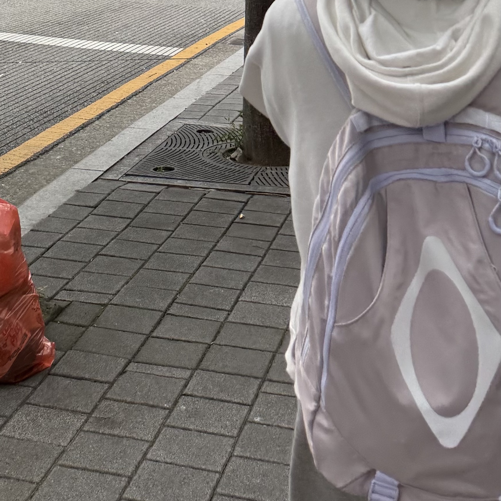 Mischief Rhombus Mountain Backpack Lavender 착용 스타일 - 2
