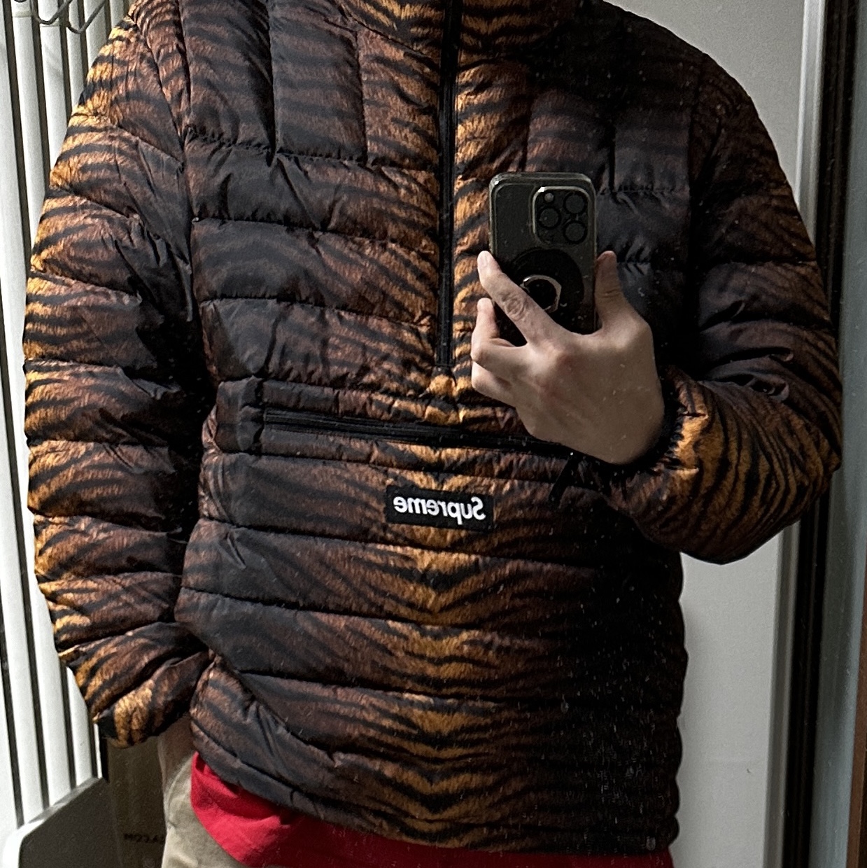 Supreme Micro Down Half Zip Hooded Pullover Tiger - 25FW 착용 스타일 - 2