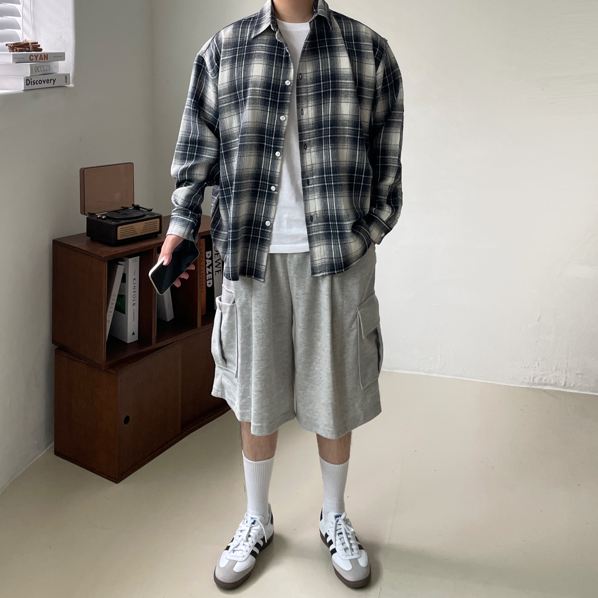 Adidas Samba OG Cloud White 착용 스타일 - 4