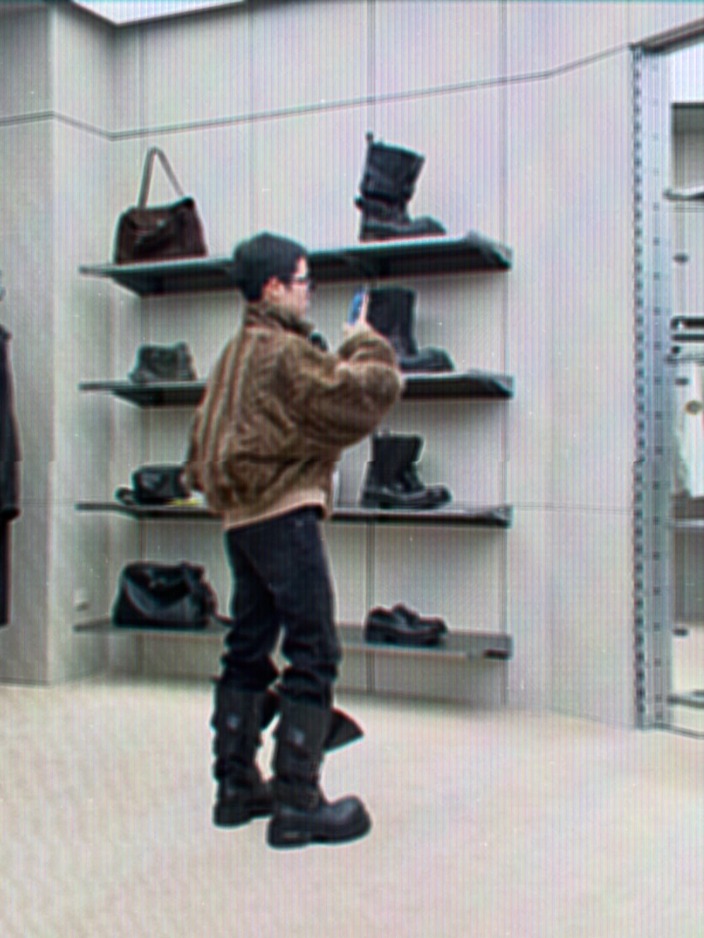 (W) Balenciaga Cropped Jacket In Brown 착용 스타일