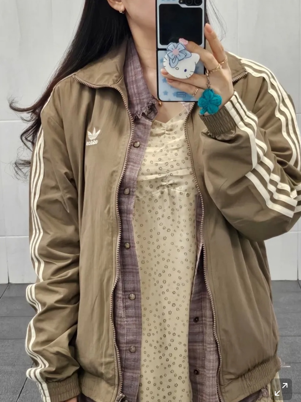 Adidas Adicolor Woven Firebird Track Top Trace Brown - KR Sizing 착용 스타일