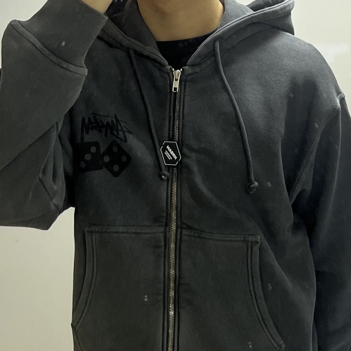 Stussy Pigment Dyed Dice Zip Hoodie Black 착용 스타일
