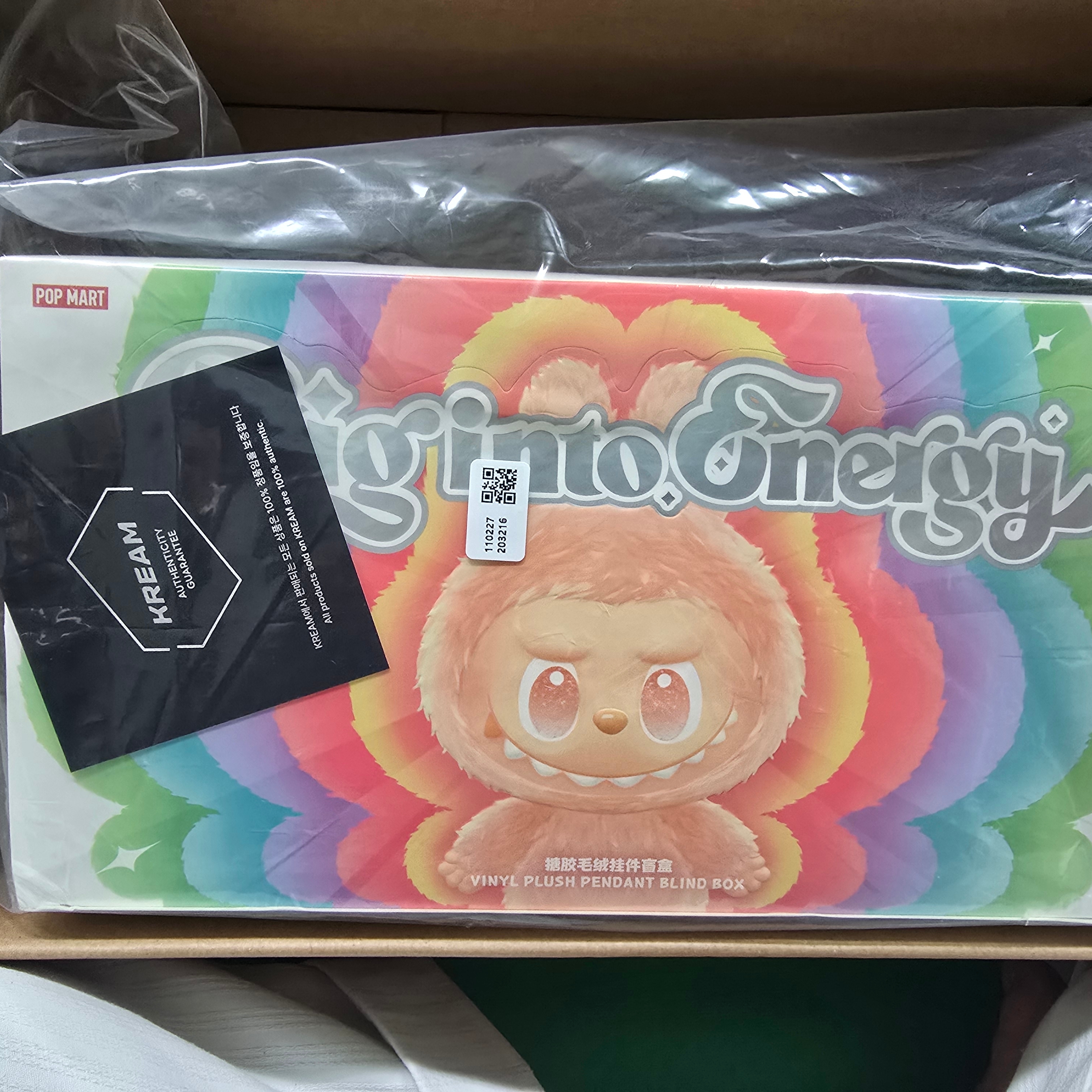 Pop Mart Labubu The Monsters Highlight Series Sealed Case (6 Blind Boxes) 착용 스타일