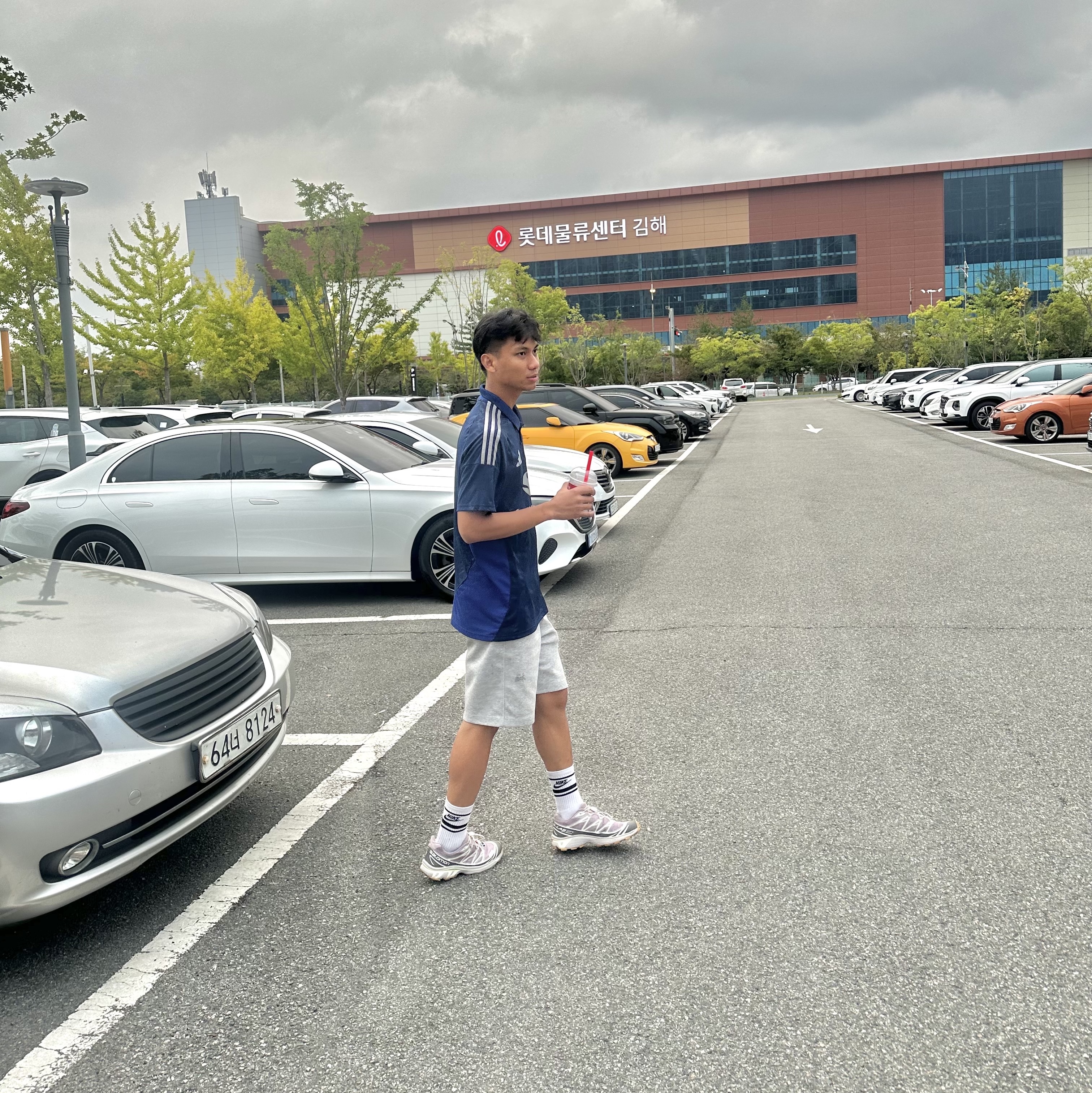 Adidas Manchester United 2024/25 Away Jersey Night Indigo - KR Sizing (Non Marking Ver.), Salomon XT-6 Quail Plum Kitten 착용 스타일