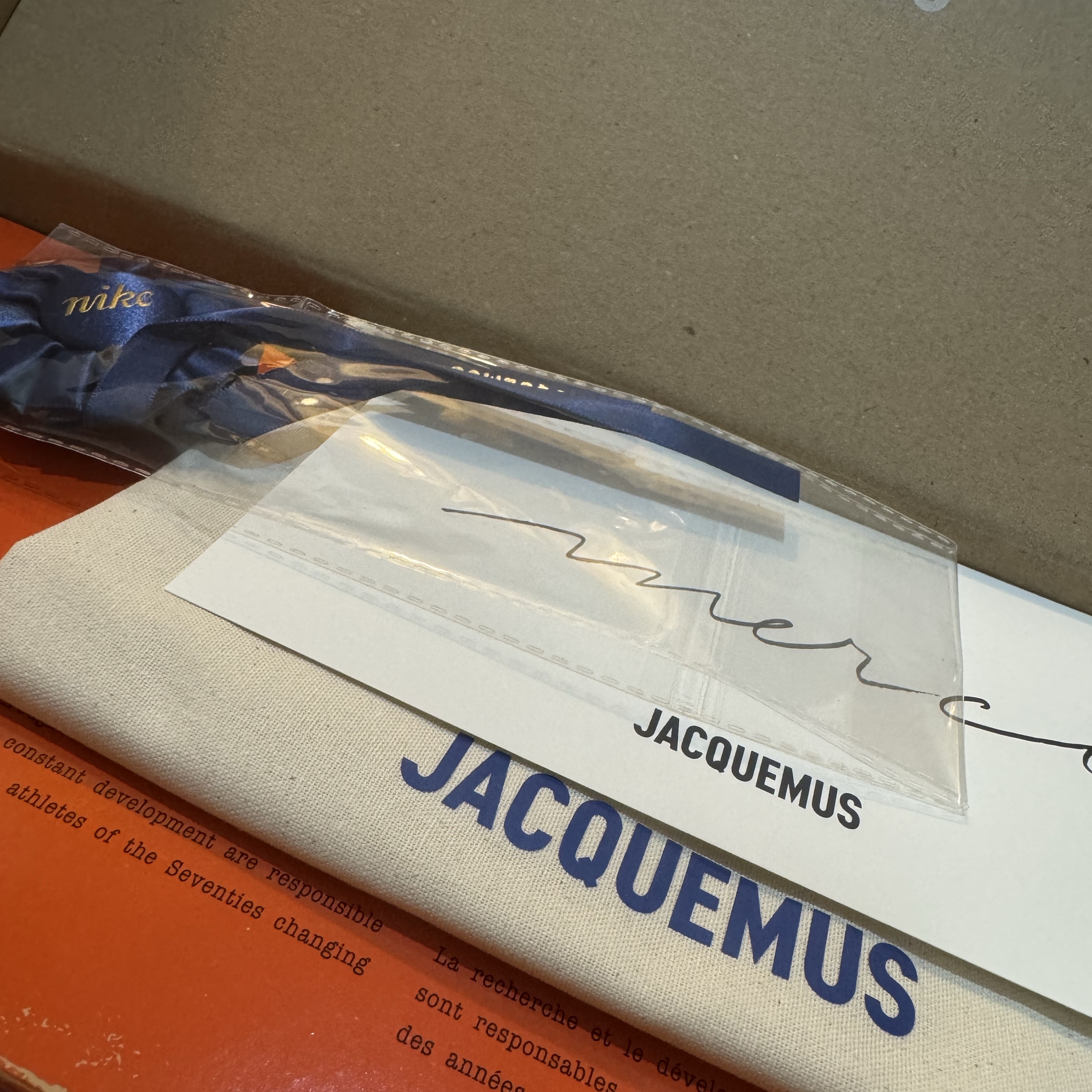 Nike x Jacquemus Moon Shoe SP Off Noir Cashmere 착용 스타일