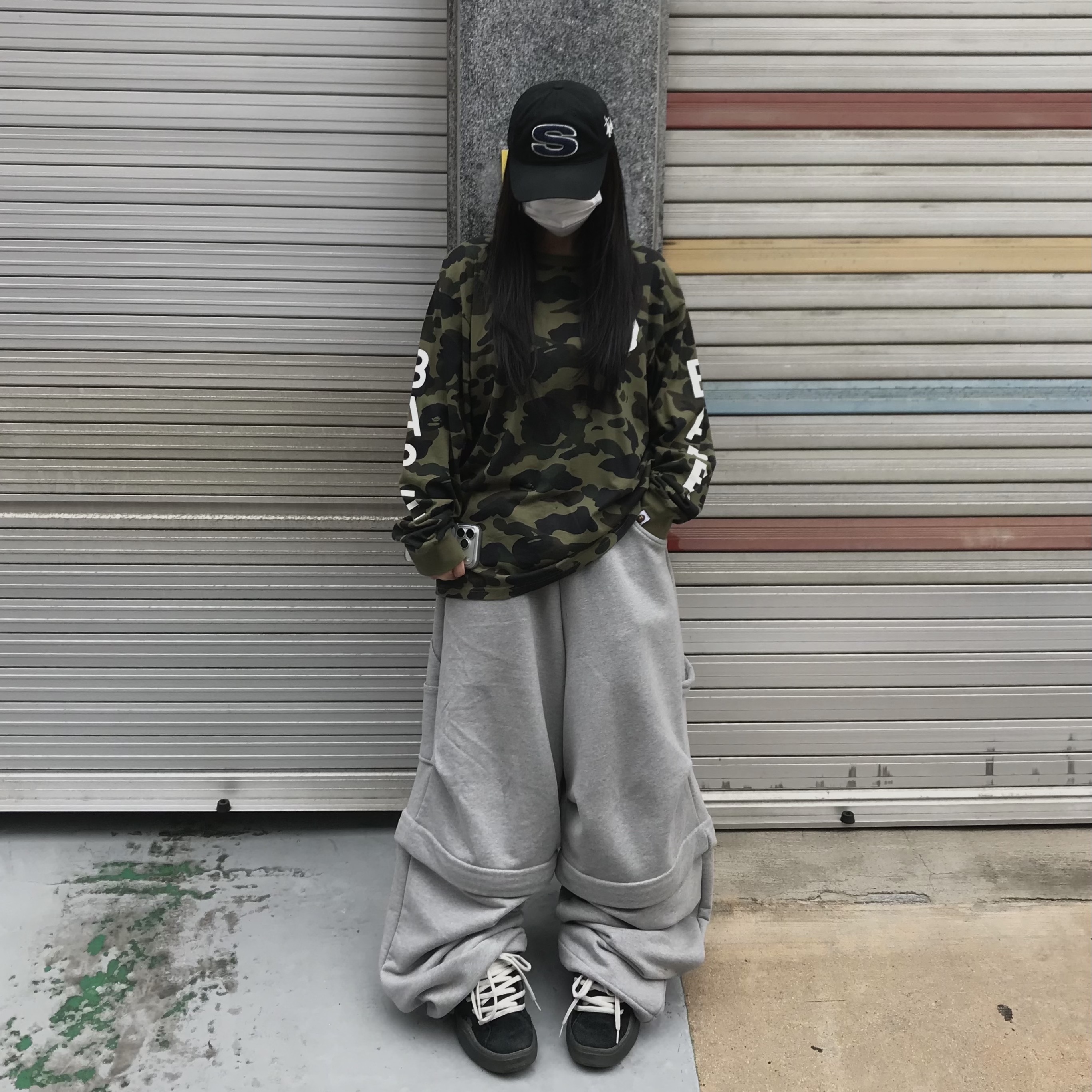 Stussy Chenille S Low Pro Cap Black, MJD Detachable Carpenter Sweat Pants Melange Grey 착용 스타일 - 6