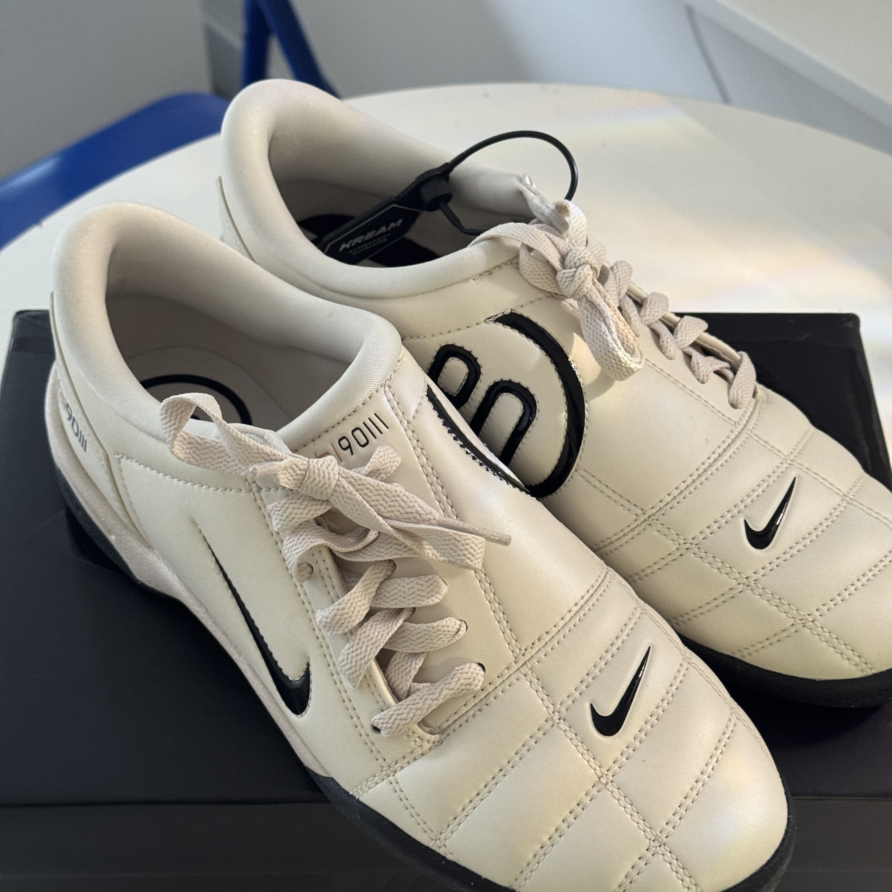 Nike Total 90 III SP Light Orewood Brown Black 착용 스타일 - 1