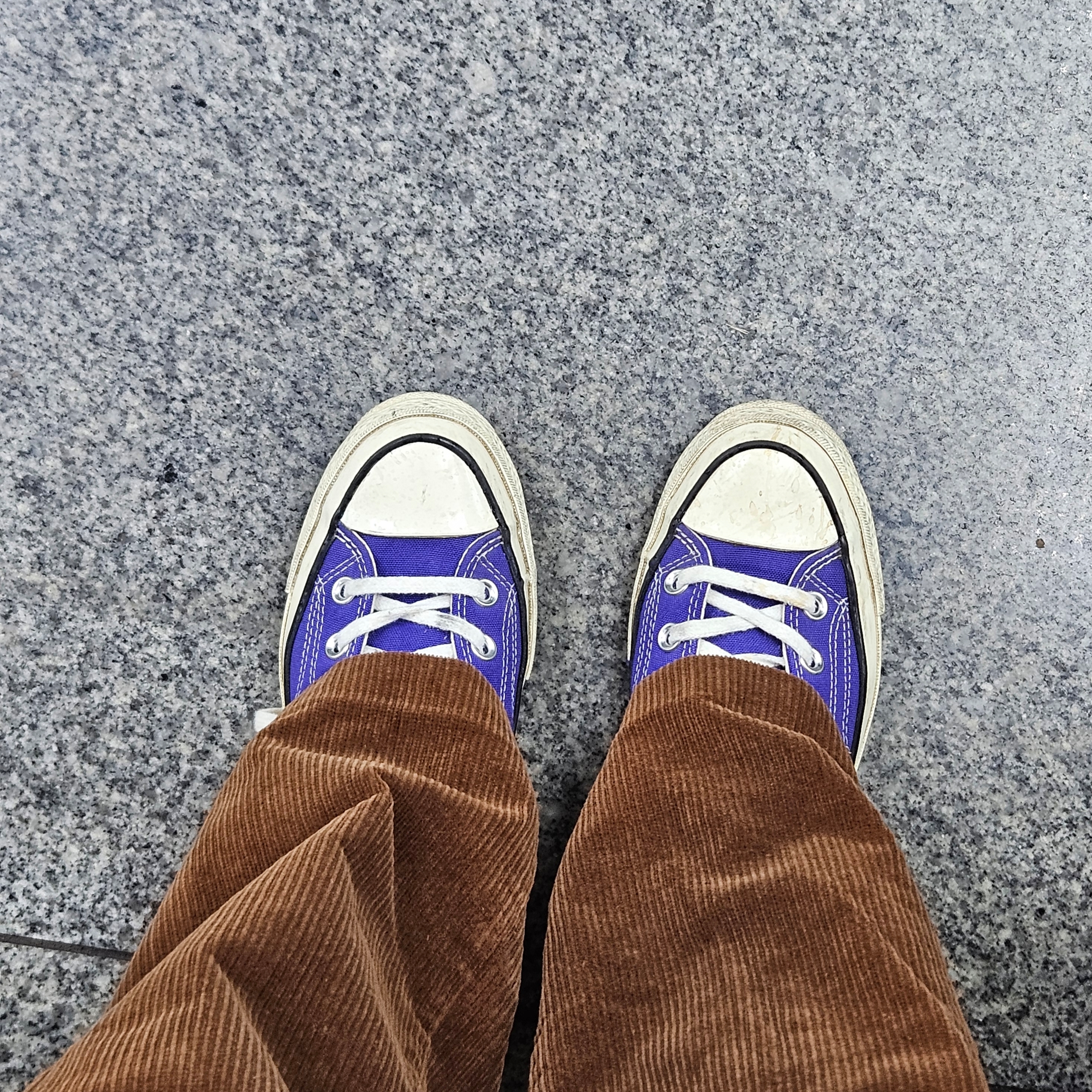 Converse Chuck Taylor All Star Seasonal Color Electric Purple 착용 스타일 - 3