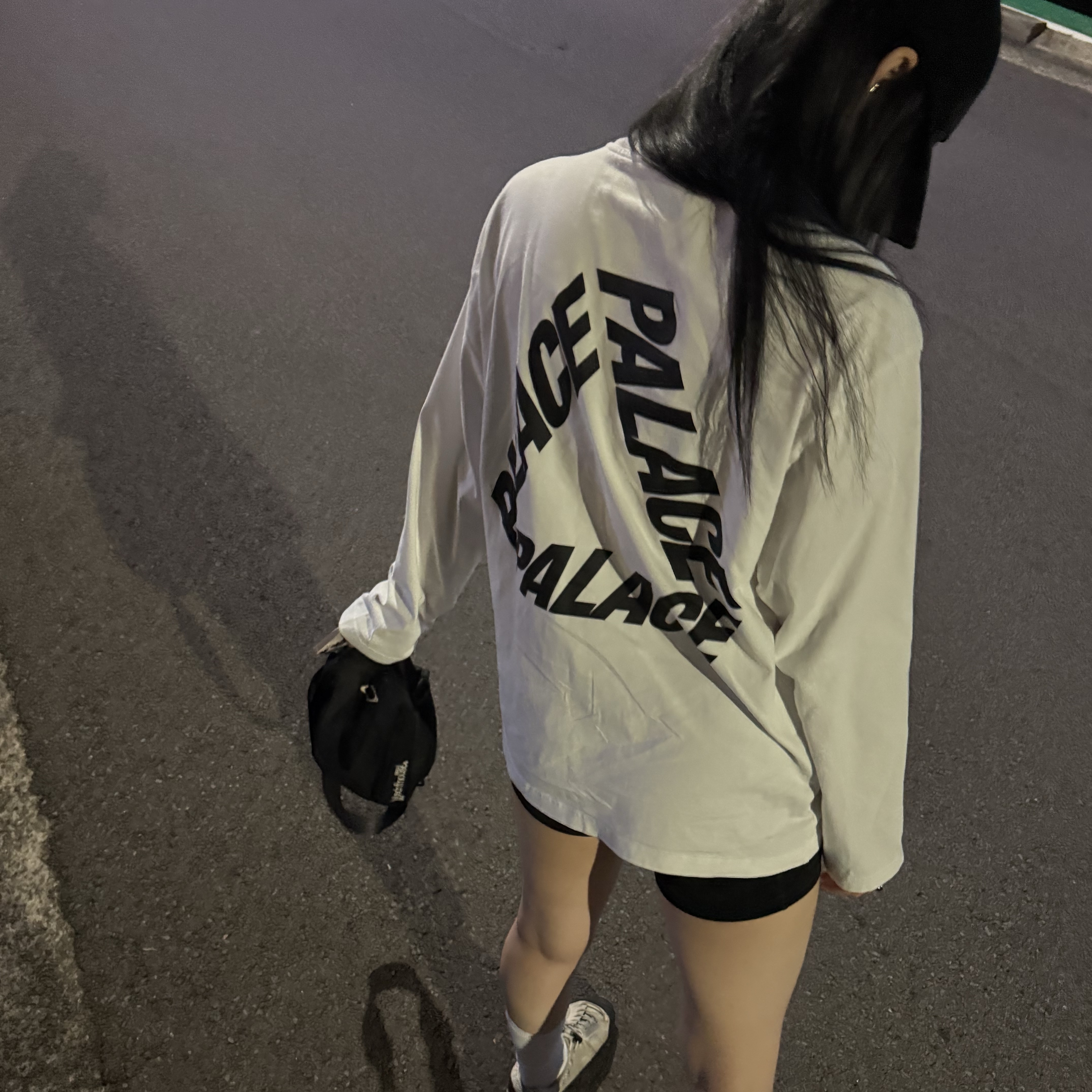 Palace P3 Long Sleeve White - 24FW 착용 스타일