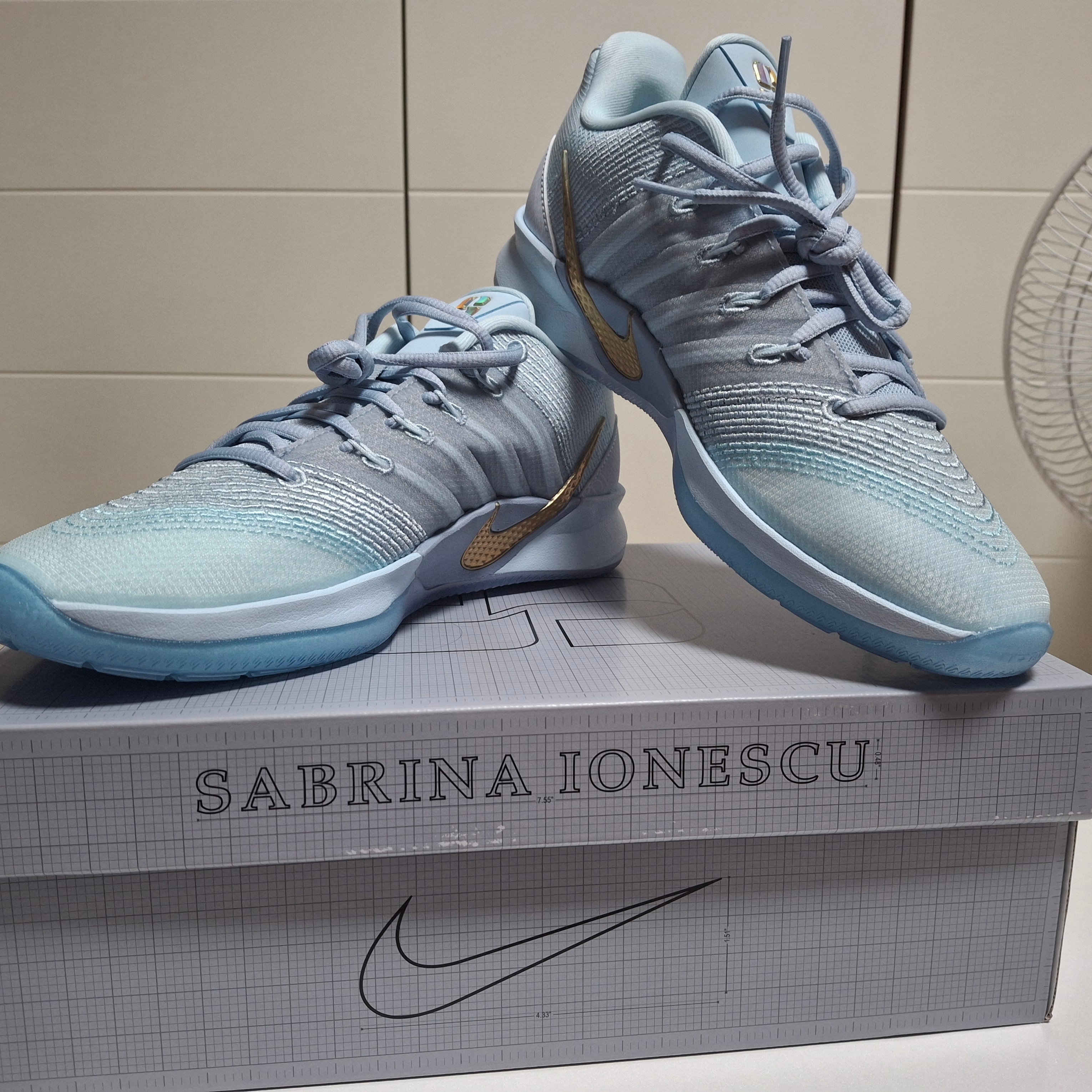Nike Sabrina 3 Glacier Blue Neptune Blue 착용 스타일