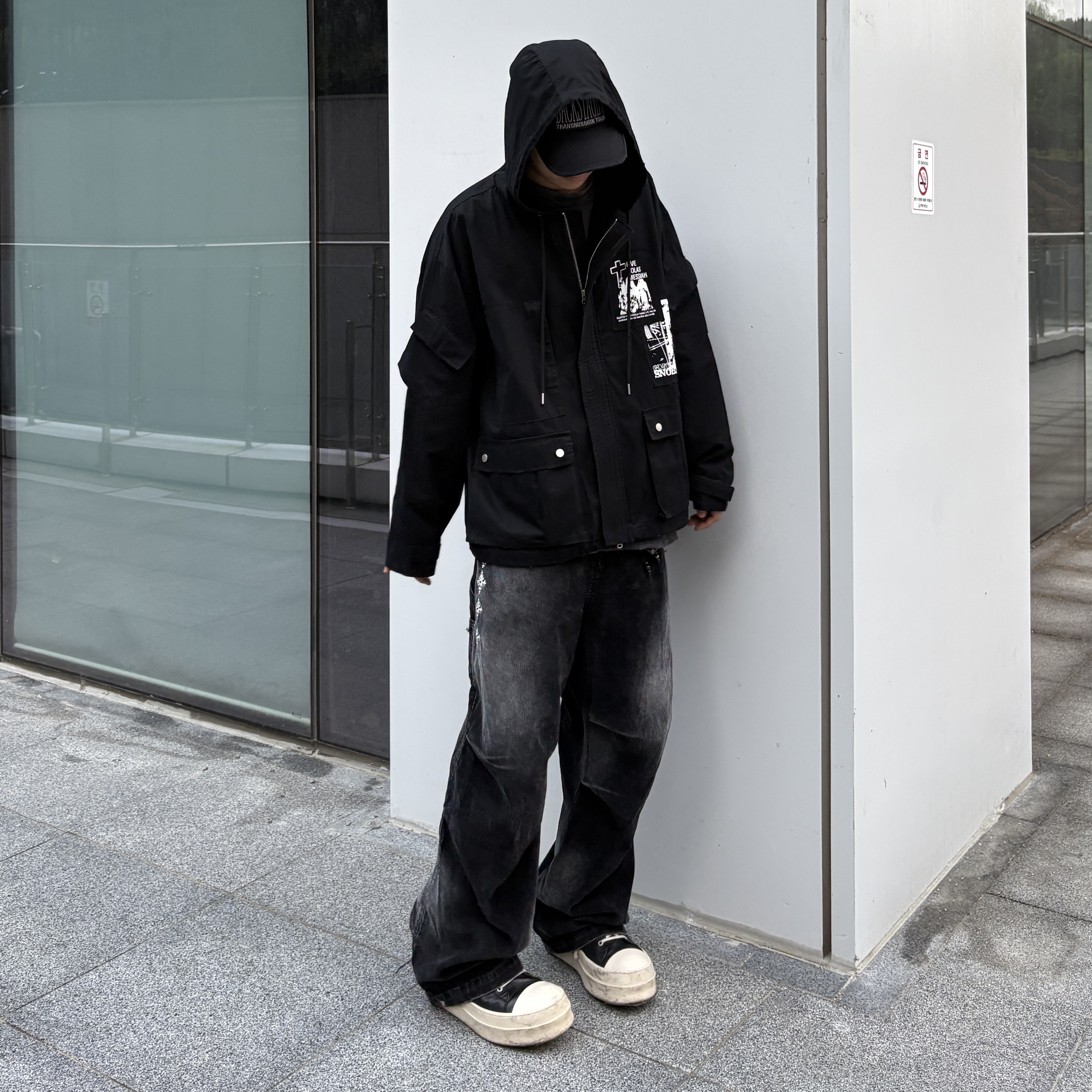 Flavorism VTG Washed Mil Parka Washed Black, Flavorism Corduroy Wide Carpenter Pants Washed Black 착용 스타일