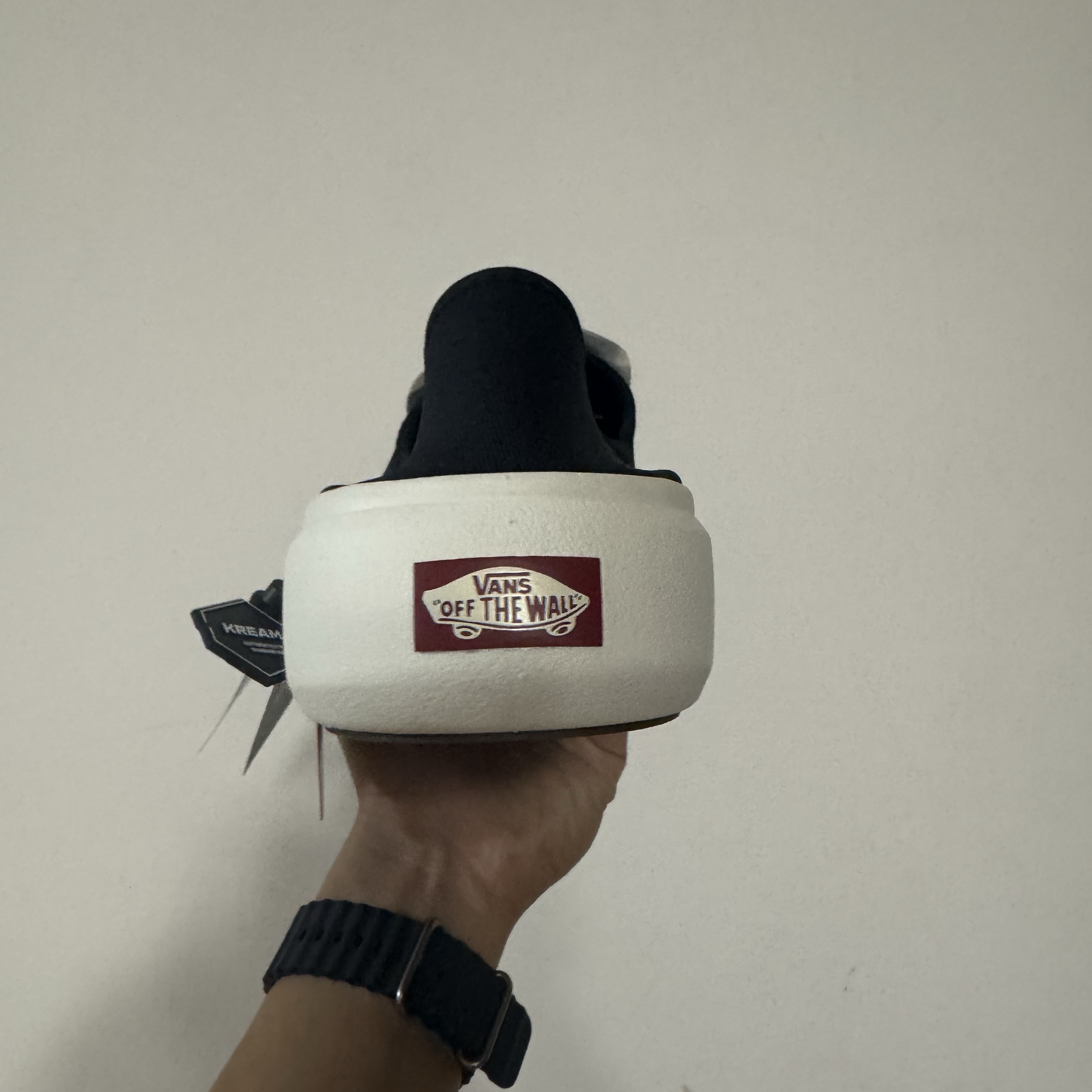 Vans Checkerboard Comfycush One Black 착용 스타일 - 2