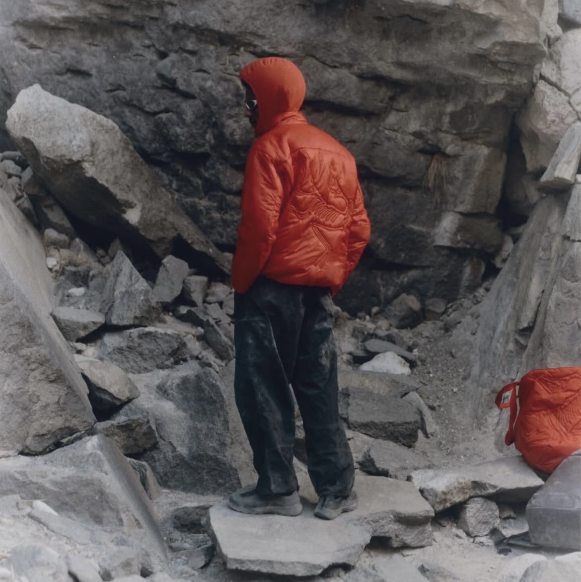 Arc'teryx System A Ogee Insulated Tote Dynasty 착용 스타일