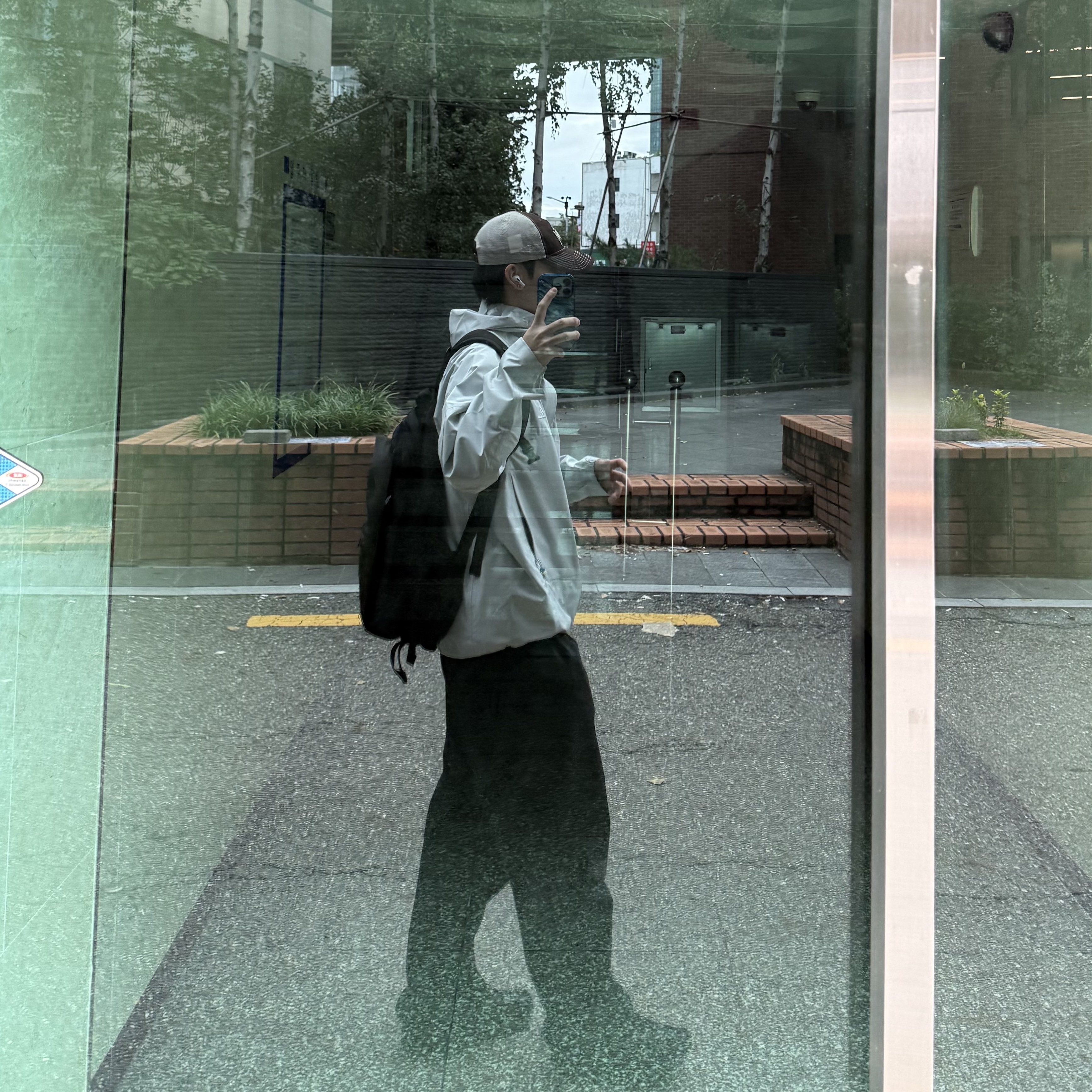 Nike Tech Woven Open Hem Pants Black - Asia, Nike ACG Storm-Fit ADV Cascade Rains Full Zip Jacket Photon Dust - Asia 착용 스타일