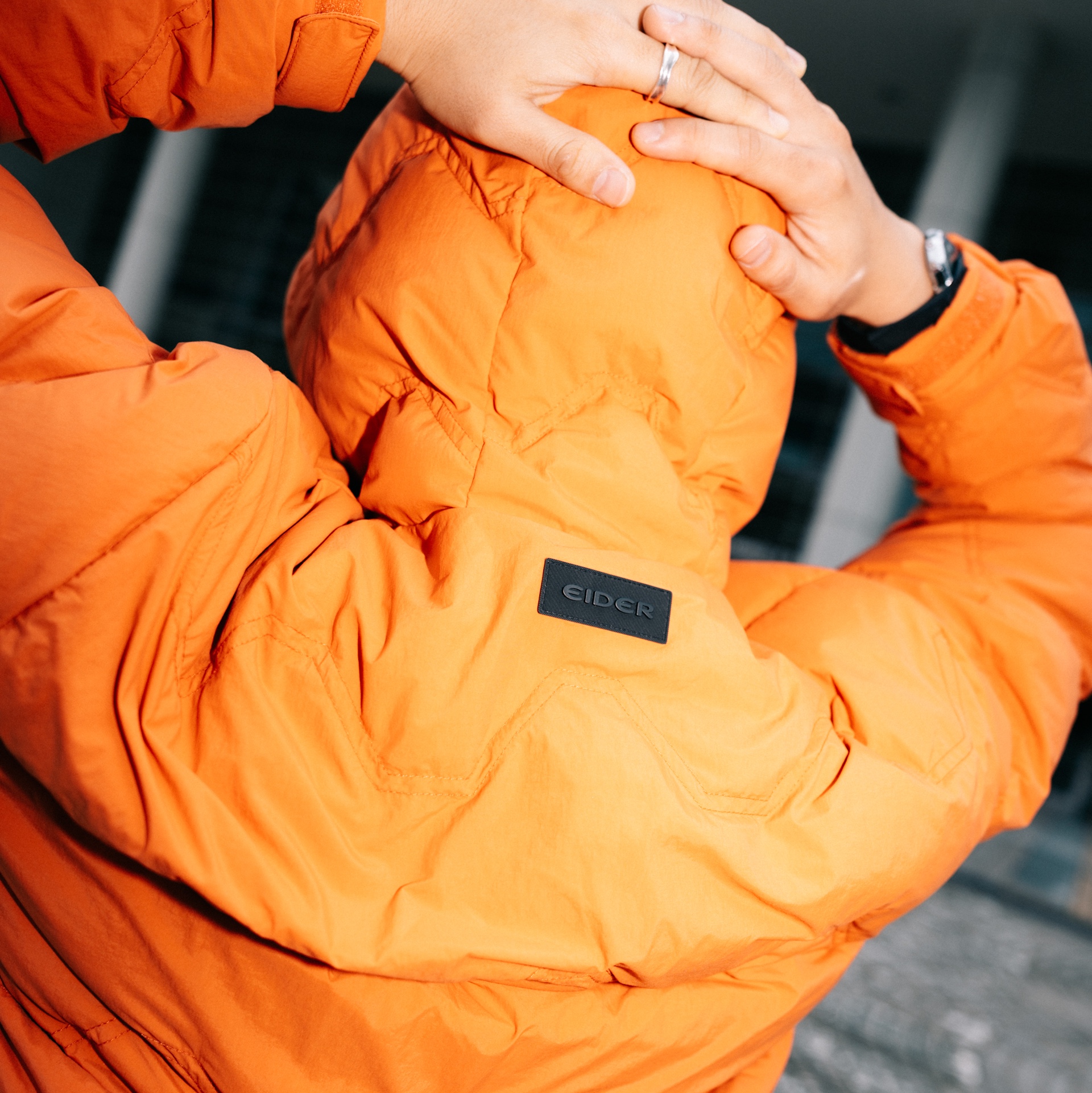 Eider Thermolock Tube Slim Down Jacket Oatmeal Grey 착용 스타일 - 7