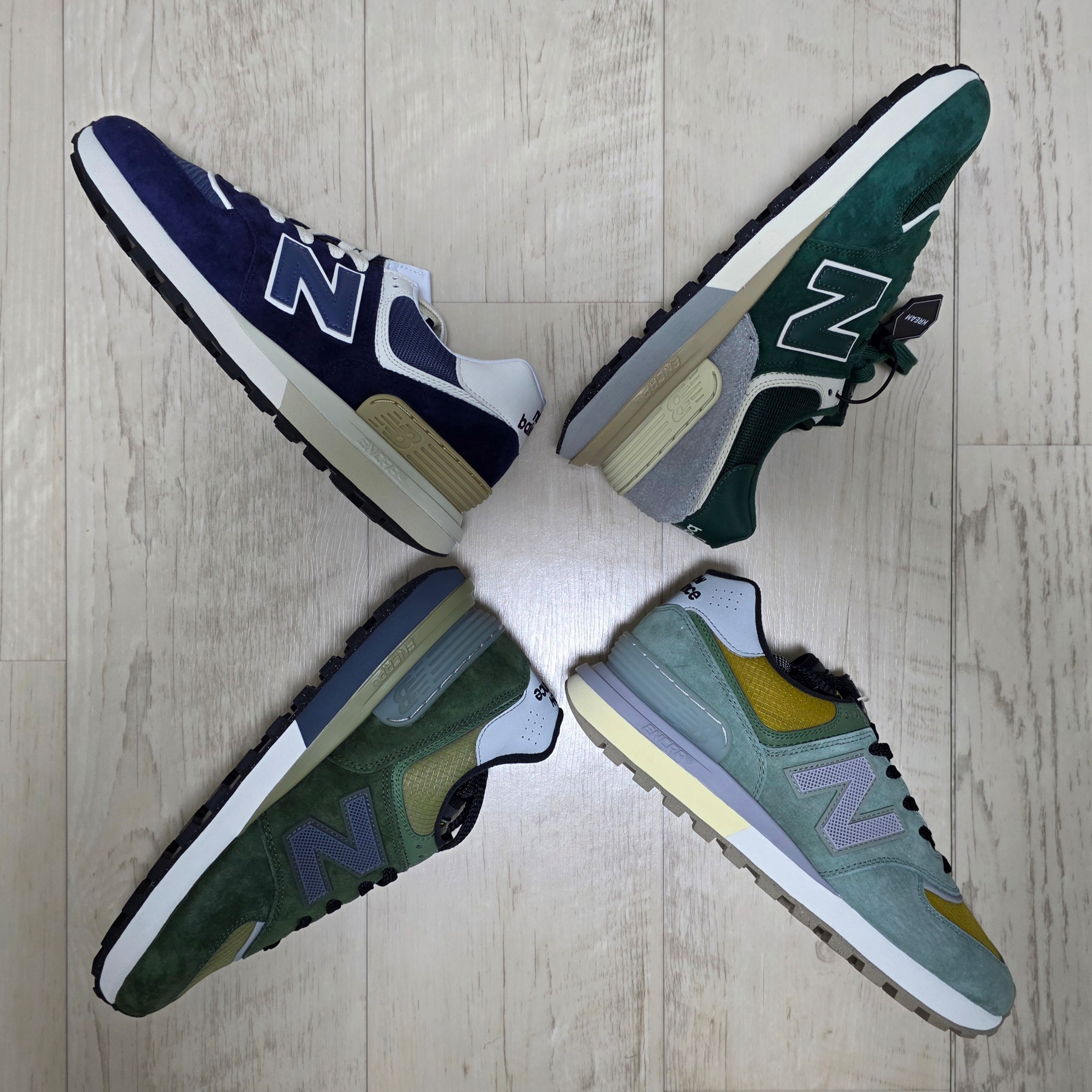 New Balance 574 Legacy Green, New Balance x Stone Island 574 Legacy Dark Green 착용 스타일 - 1