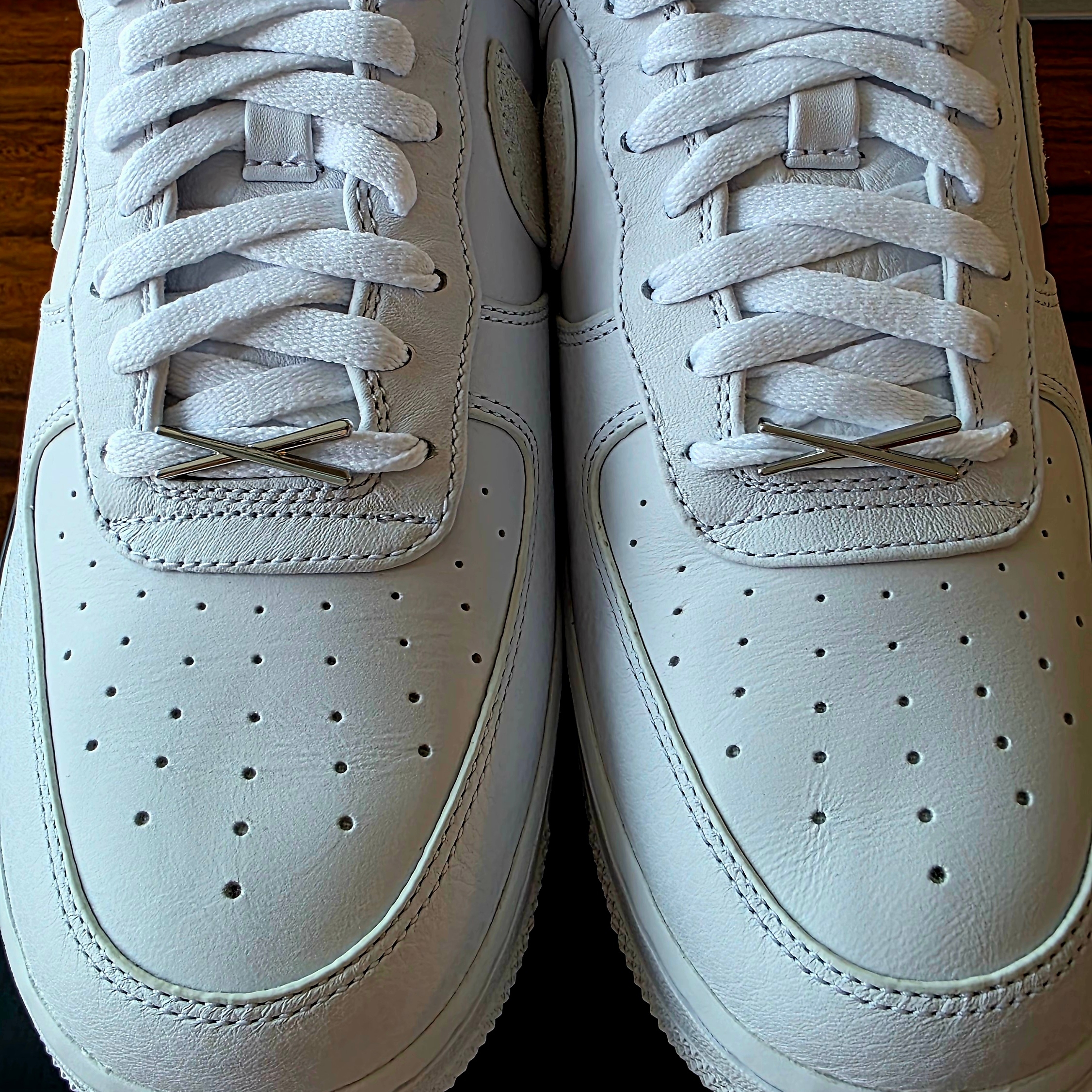 Nike x Sushi Club Air Force 1 Low White Summit White 착용 스타일 - 2