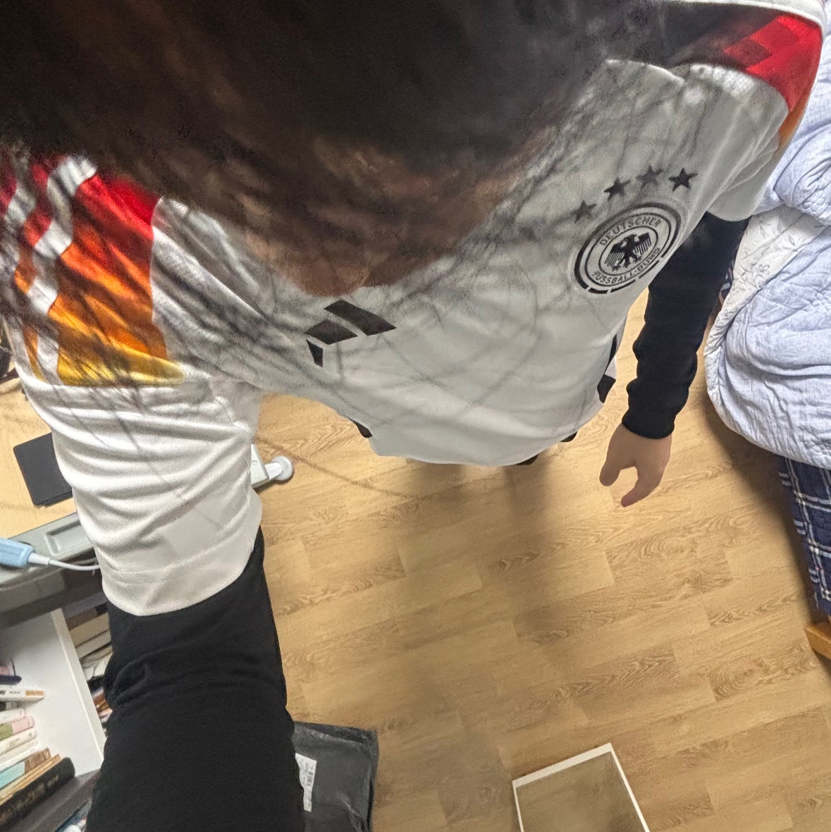 Nike Park 7 Long Sleeve Top Black (Bundle of 2), Adidas Germany 2024 Home Jersey White (Non Marking Ver.) - KR Sizing 착용 스타일