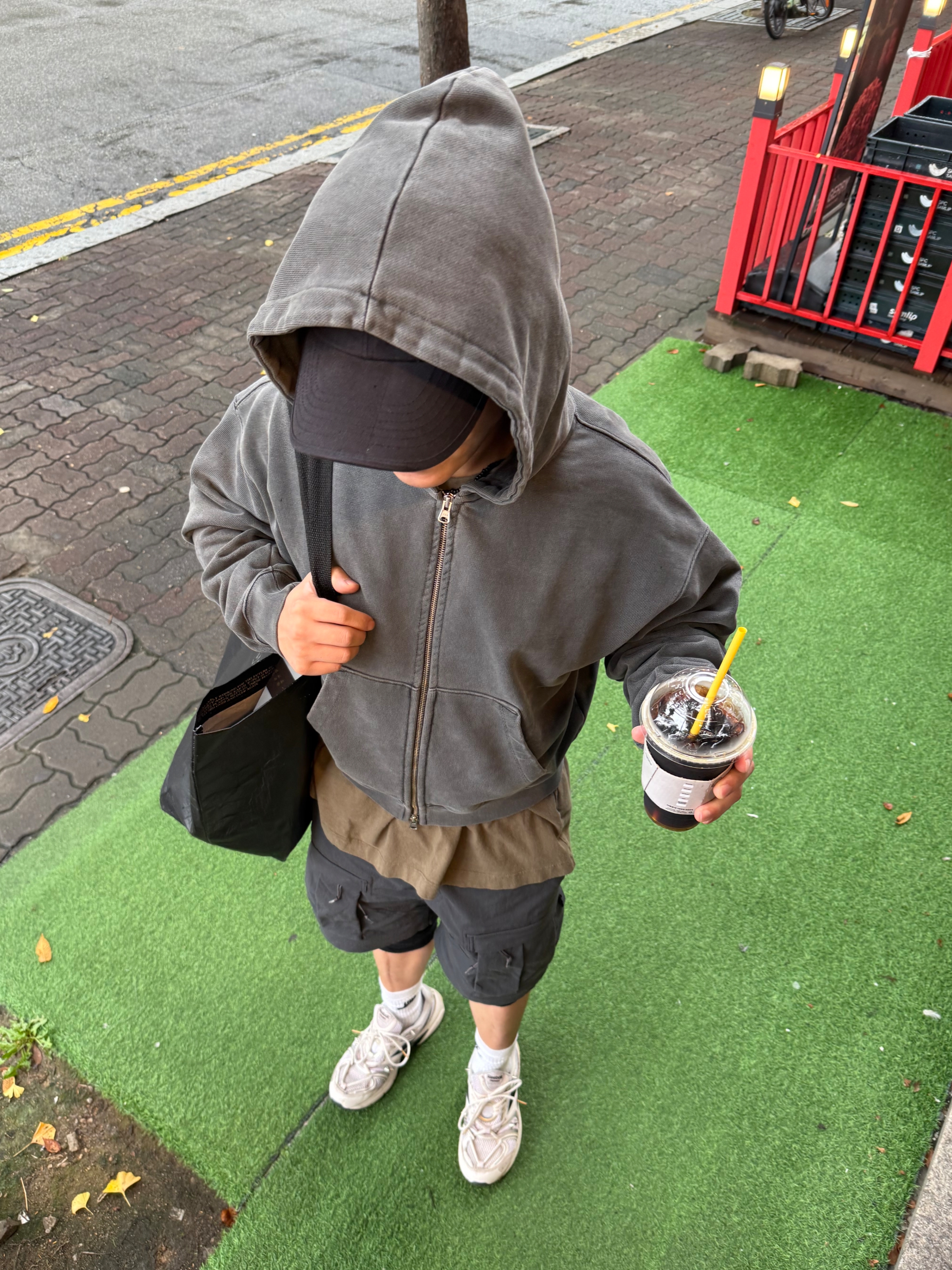 Nike ACG Smith Summit Cargo Pants Dark Smoke Grey - US/EU, Nike ACG Smith Summit Cargo Pants Dark Smoke Grey - Asia 착용 스타일 - 1