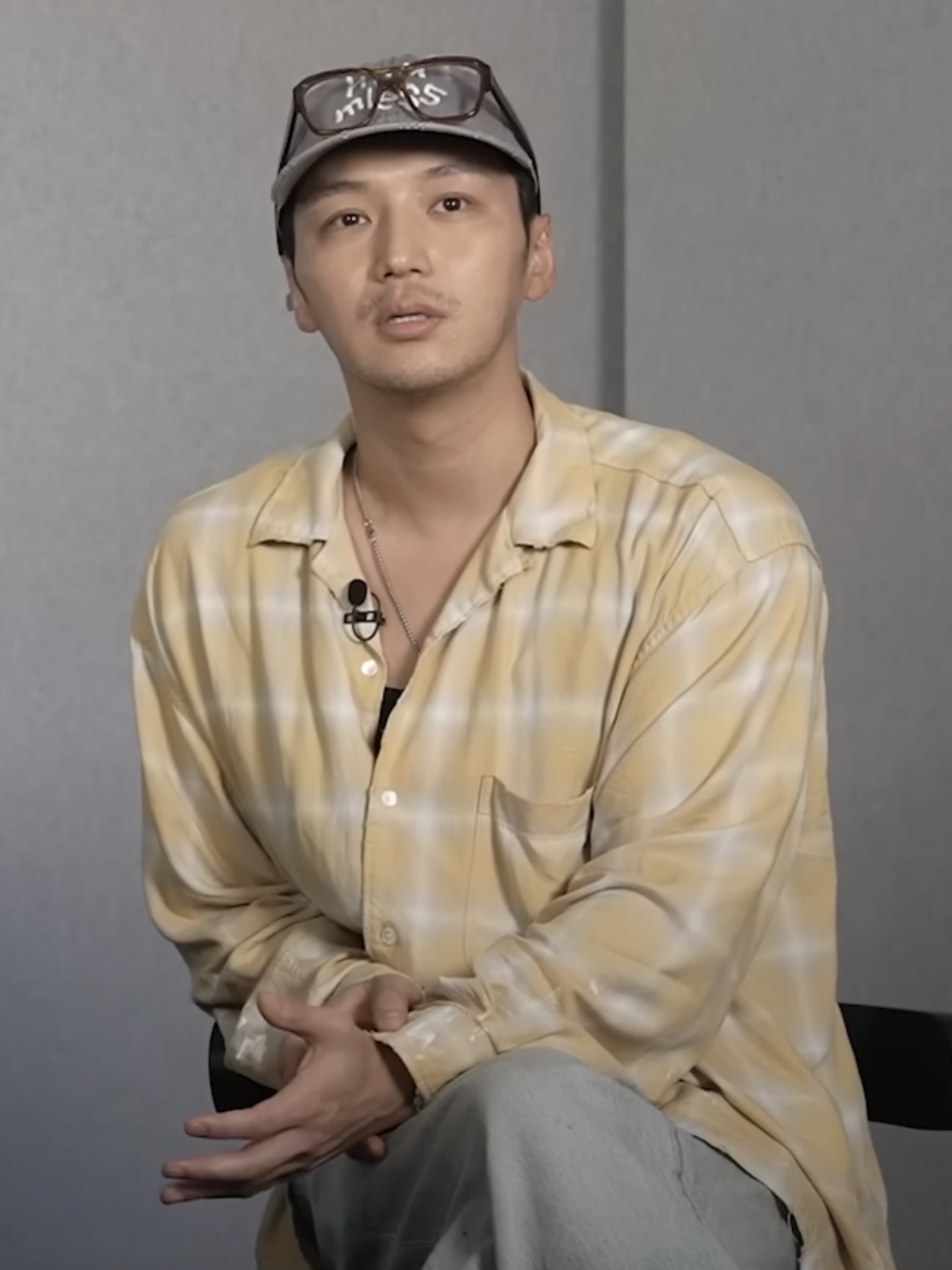 Hommless Rayon Open Collar Check Shirts Yellow, Hommless Logo Cap Damaged 착용 스타일