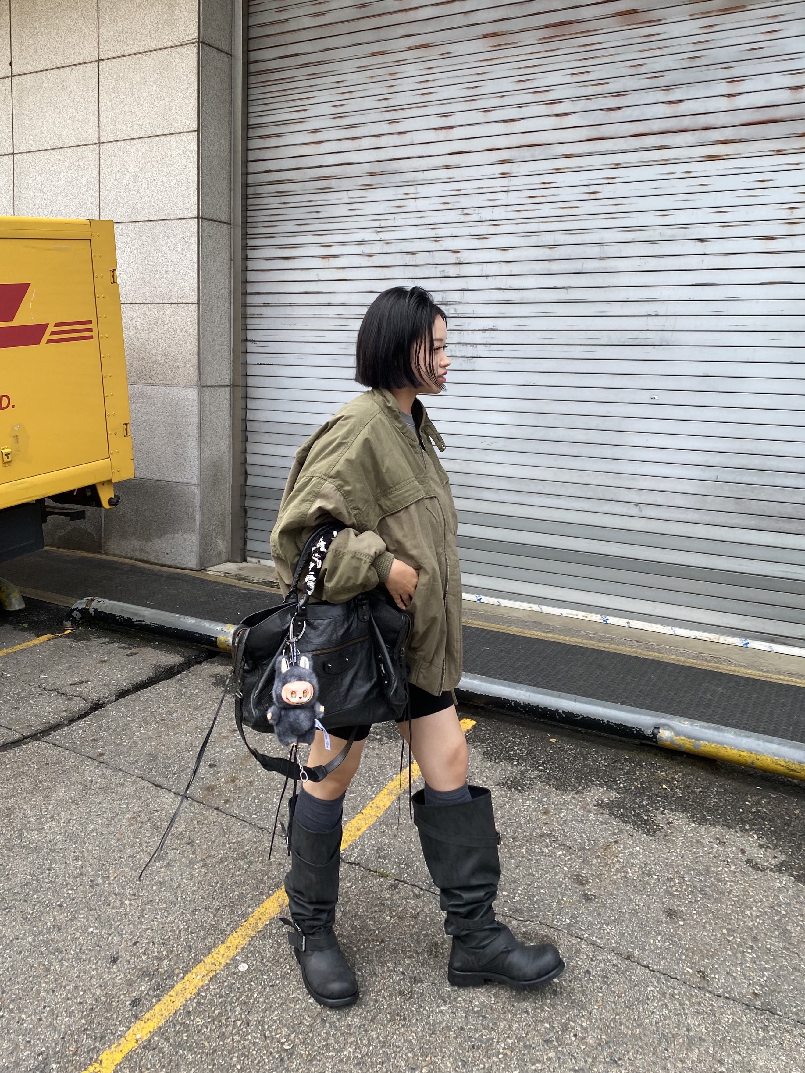 [6% 적립] NegativeThree  Slouchy Long Boots Washed Black, ETCE Vintage Washed Bomber Khaki 착용 스타일