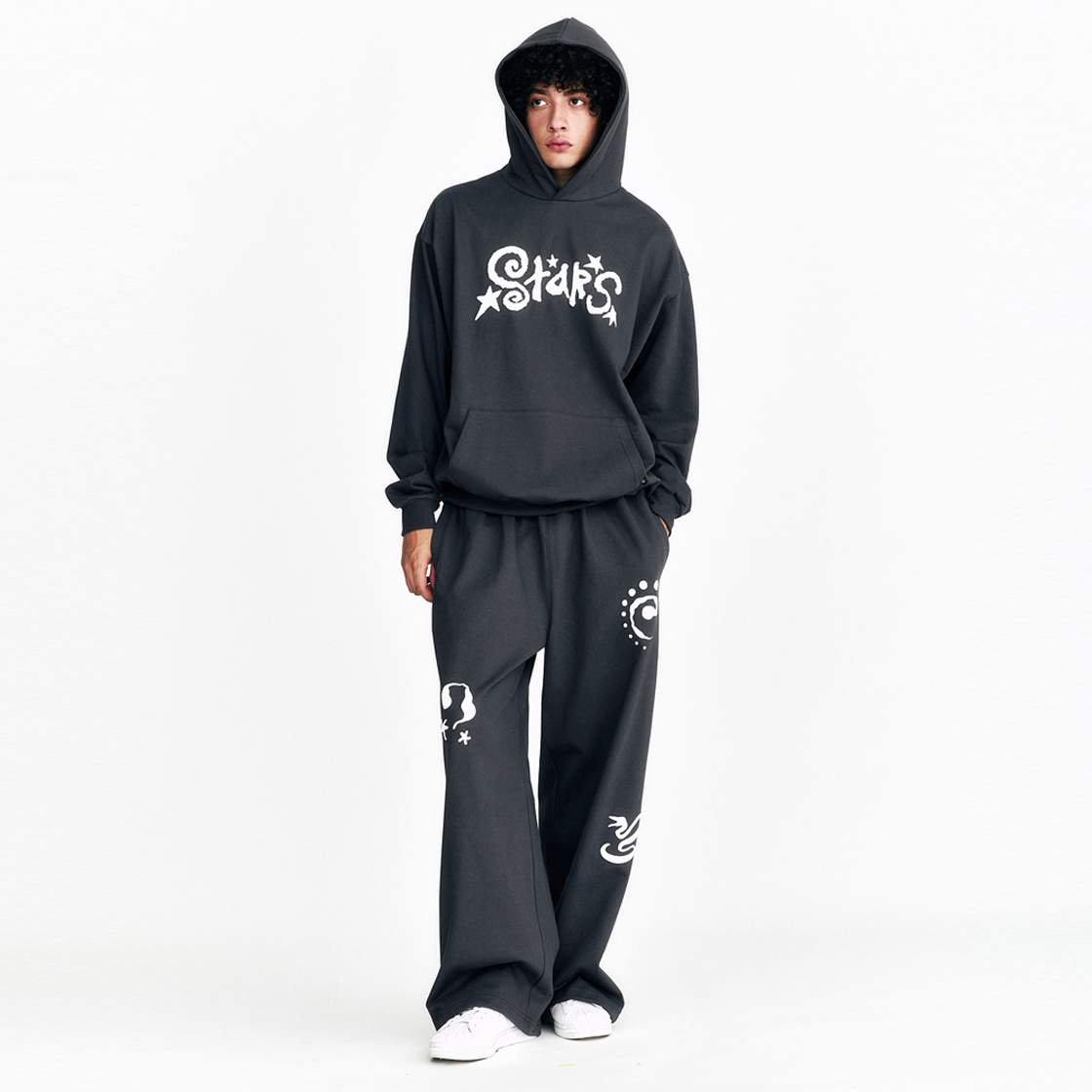 쎄르페 심볼 엠보 스웻 팬츠 차콜(SSERPE Symbol Embossed Sweat Pants Charcoal) - 4
