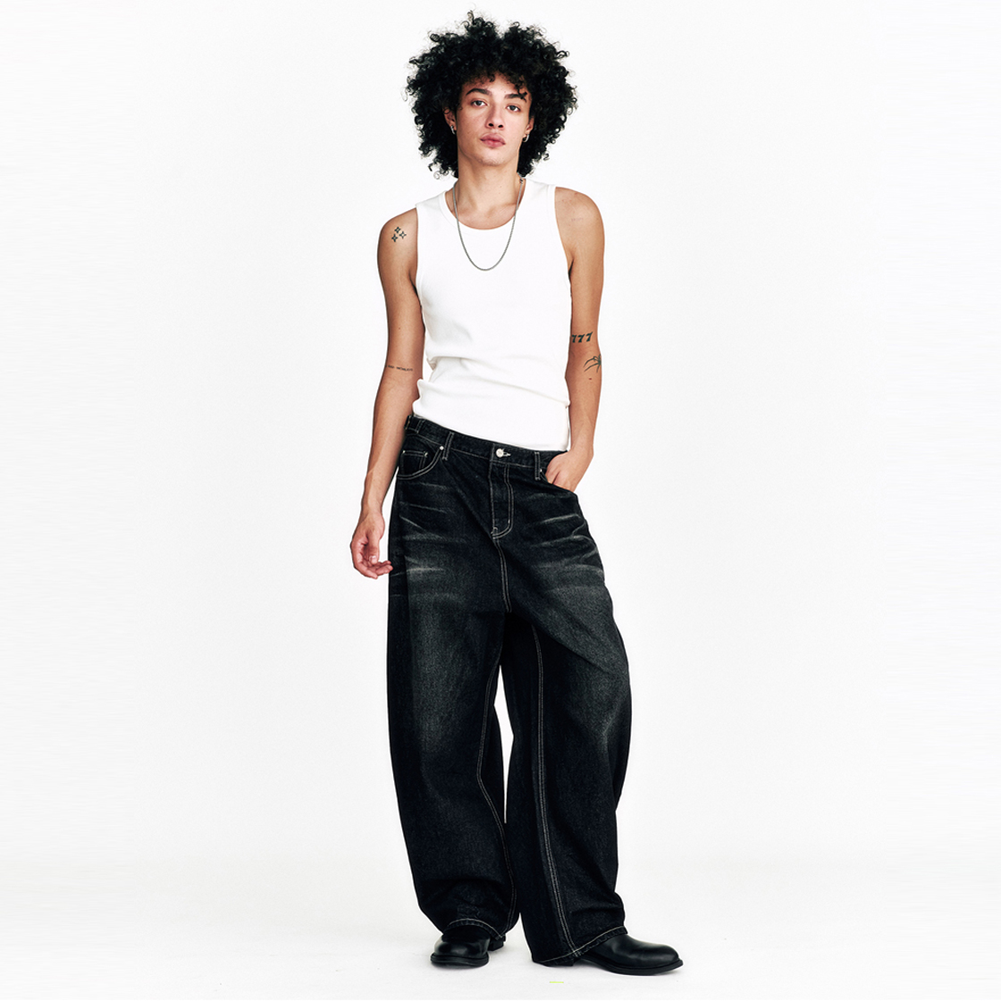 쎄르페 나이트 라이더 커브드 데님팬츠 블랙(SSERPE Night Rider Curved Denim Pants Black) - 5