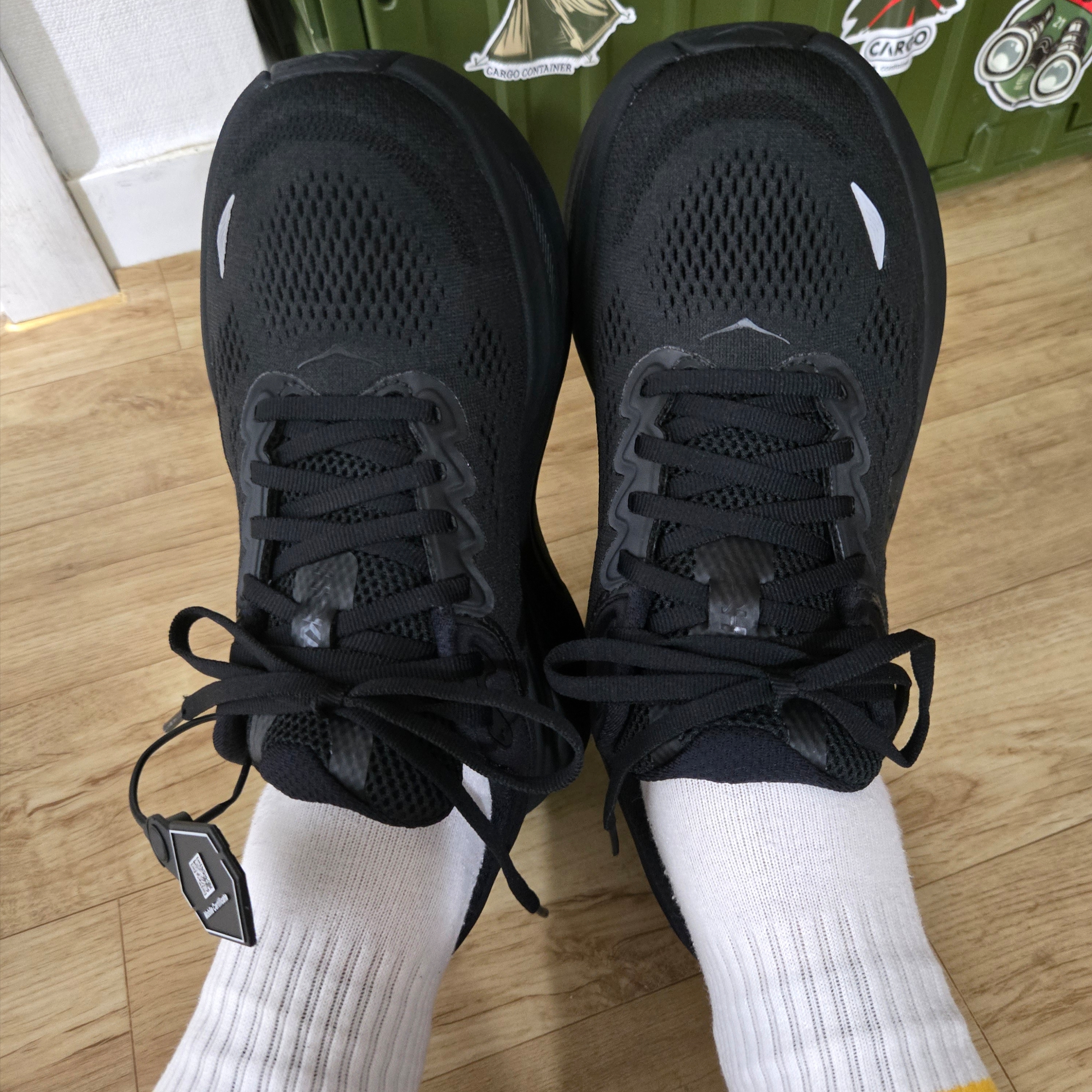 (W) Hoka Bondi 9 Black - Wide 착용 스타일