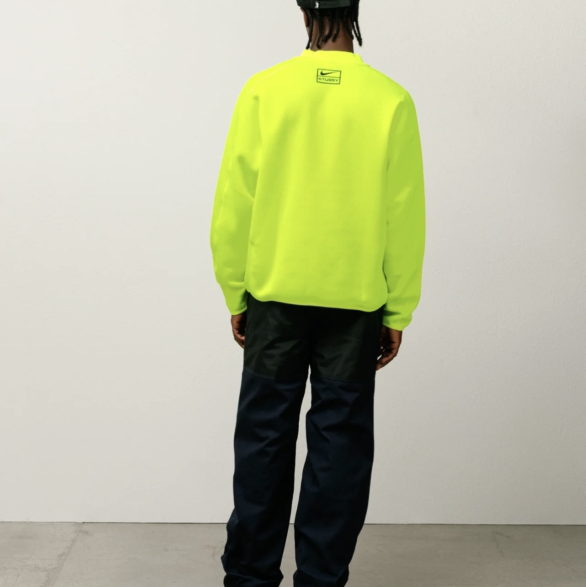Nike x Stussy Fleece Thermal Volt (HQ8528-702) 착용 스타일 - 1