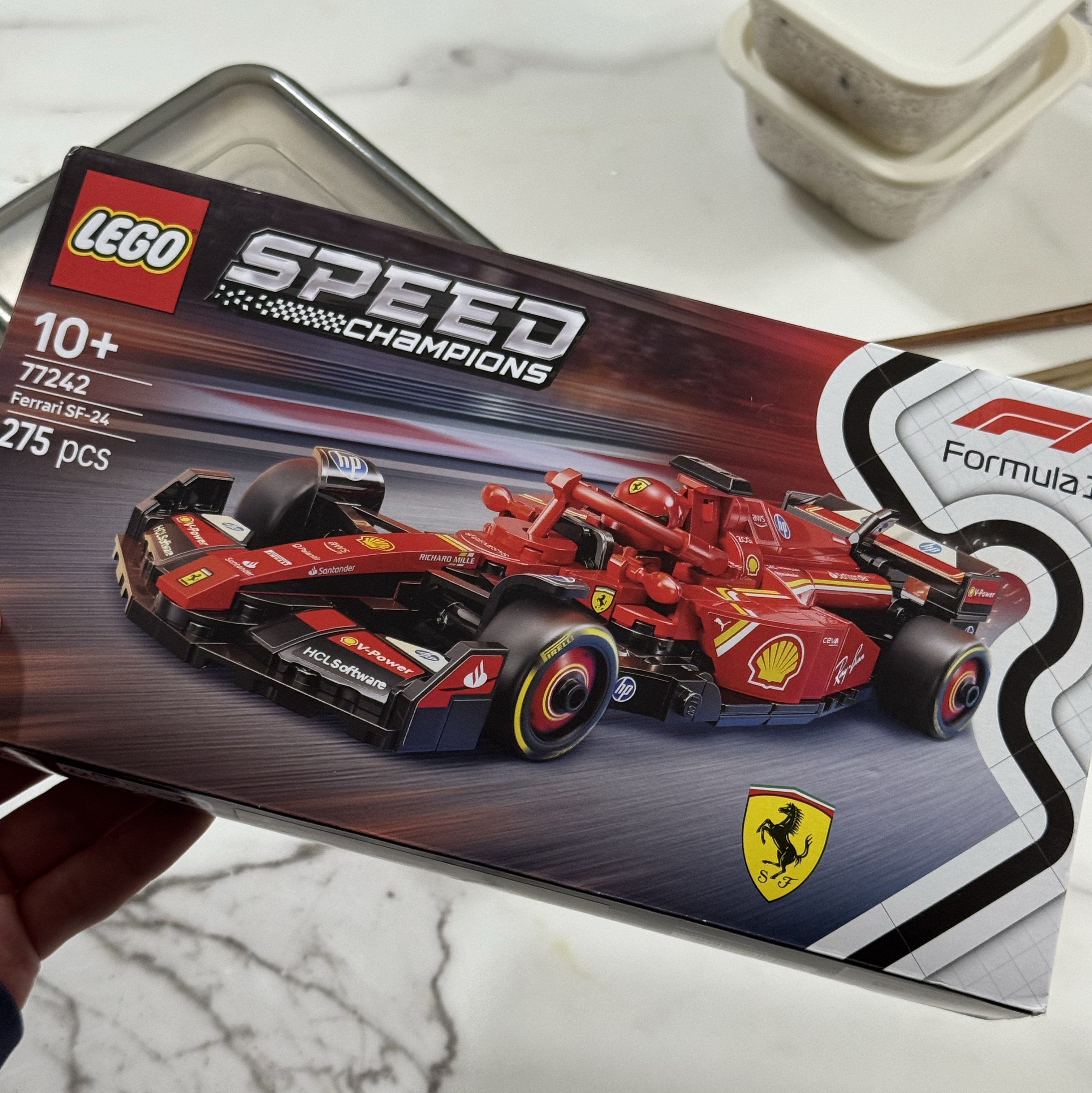 Lego Speed Champions Ferrari SF-24 F1 Race Car 착용 스타일 - 1