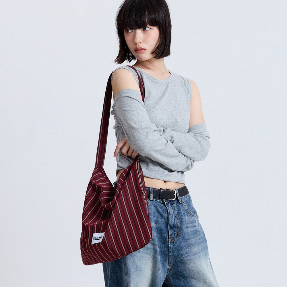 마크니 스트라이프 에코 크로스백 레드(MACNI STRIPE ECO CROSS BAG RED) - 3